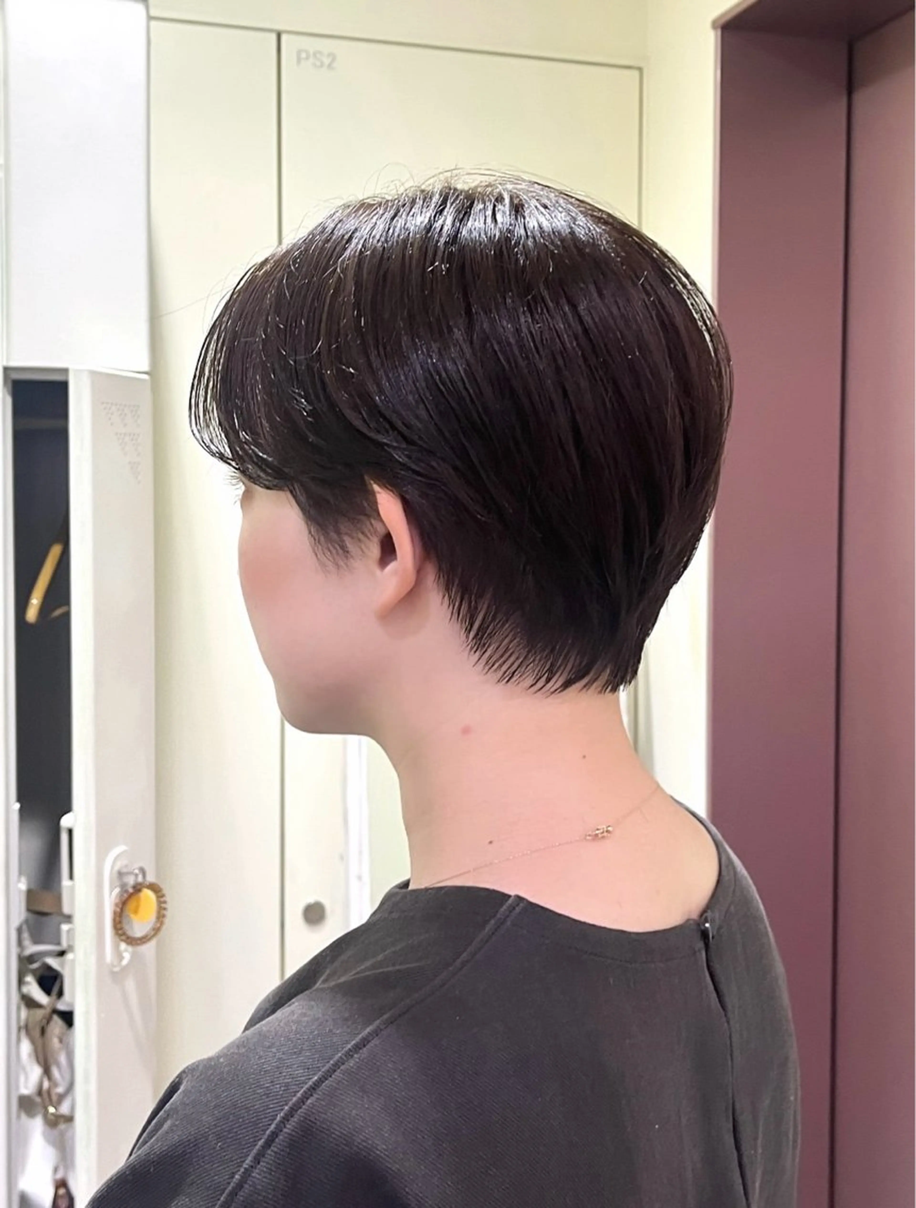 ショート ハンサムショート ショートヘア カット ヘアカラー トリートメント SANA /レイヤー/ショートのヘアスタイル