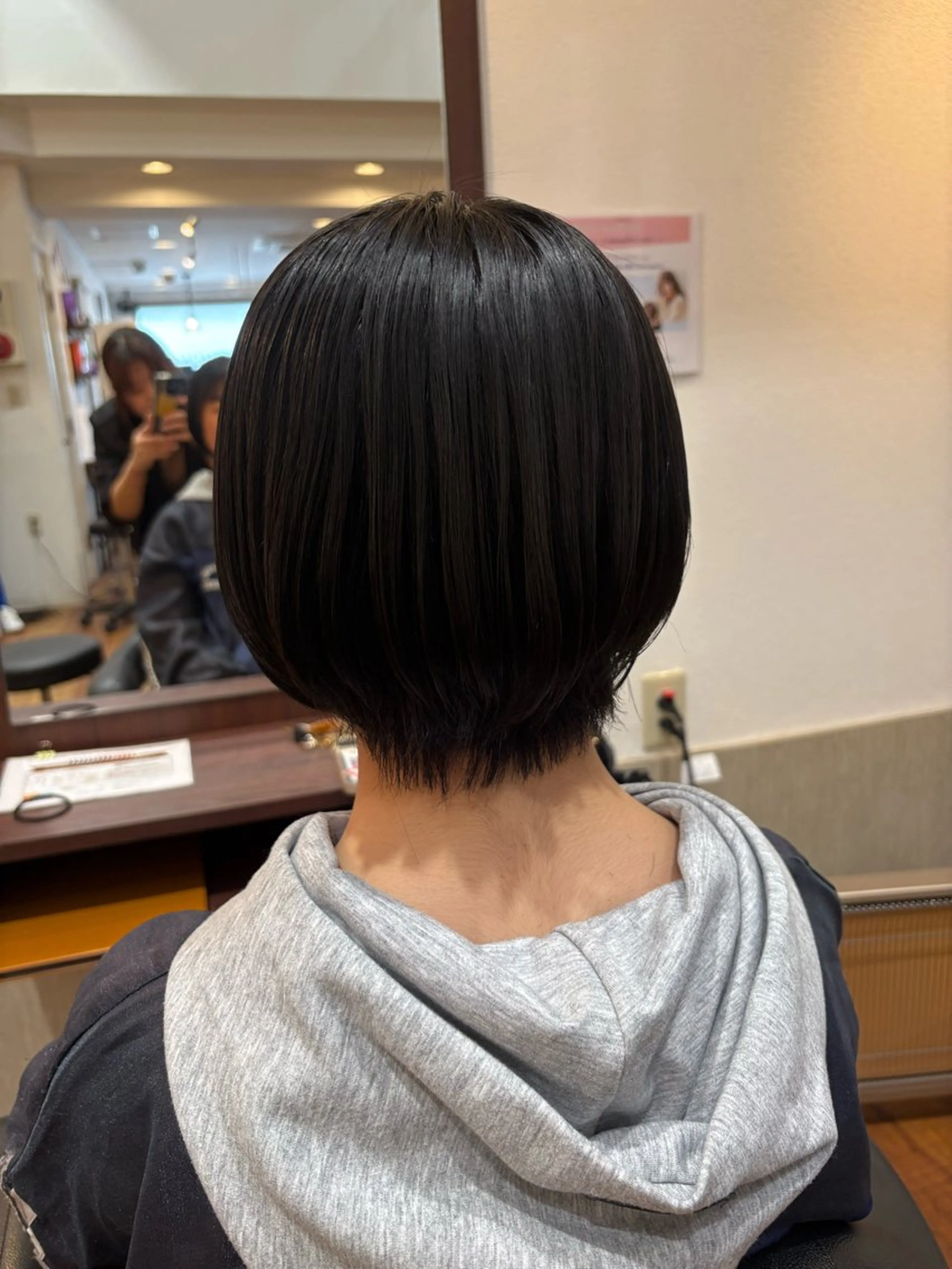 ショート 赤み消しオリーブ特化 柔らか縮毛矯正🌷辻のヘアスタイル