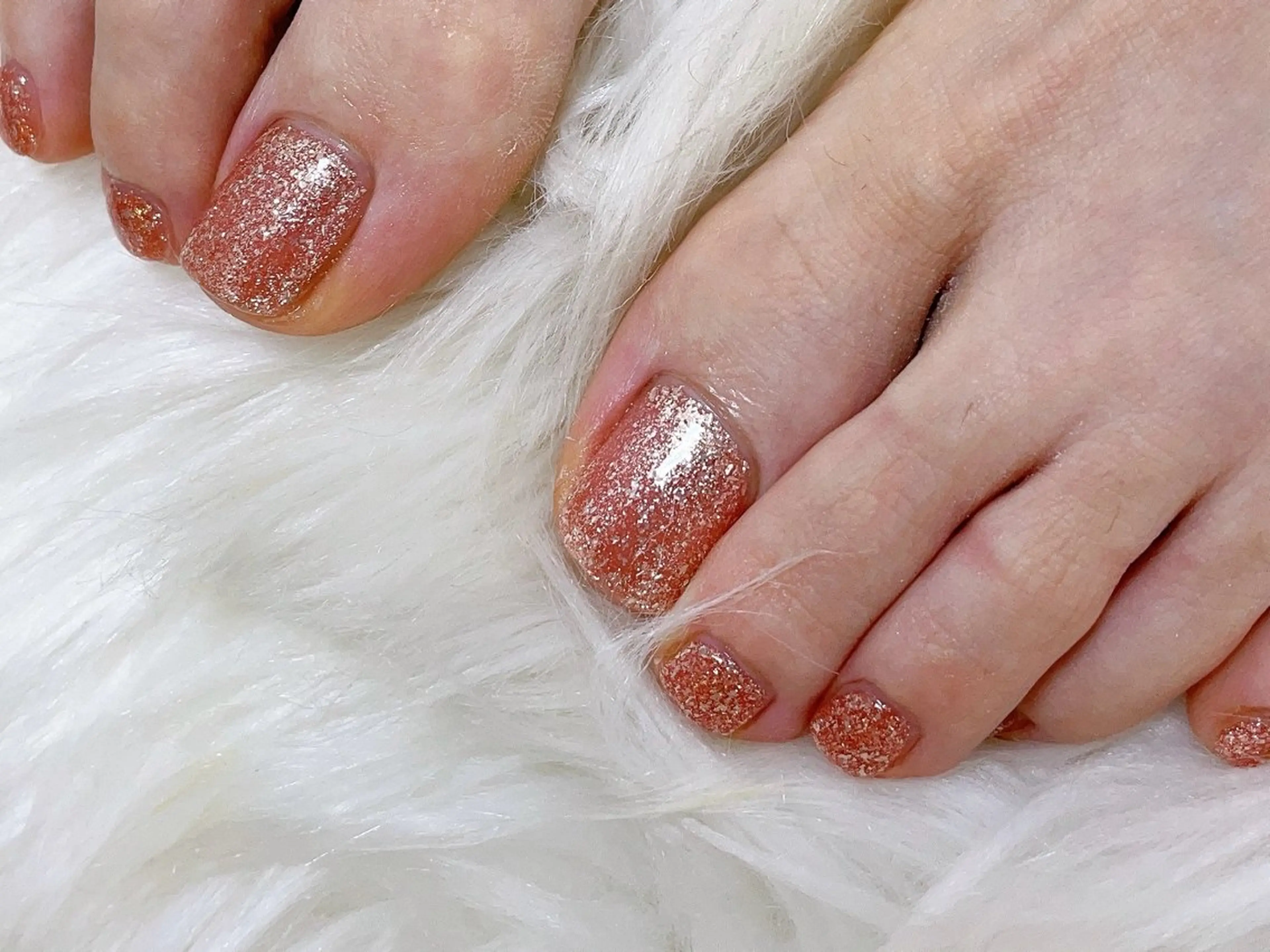 ネイル オーロラネイル フットネイル フレンチネイル ジェルネイル ラメ(グリッター) kiki nail たまプラーザのネイルデザイン