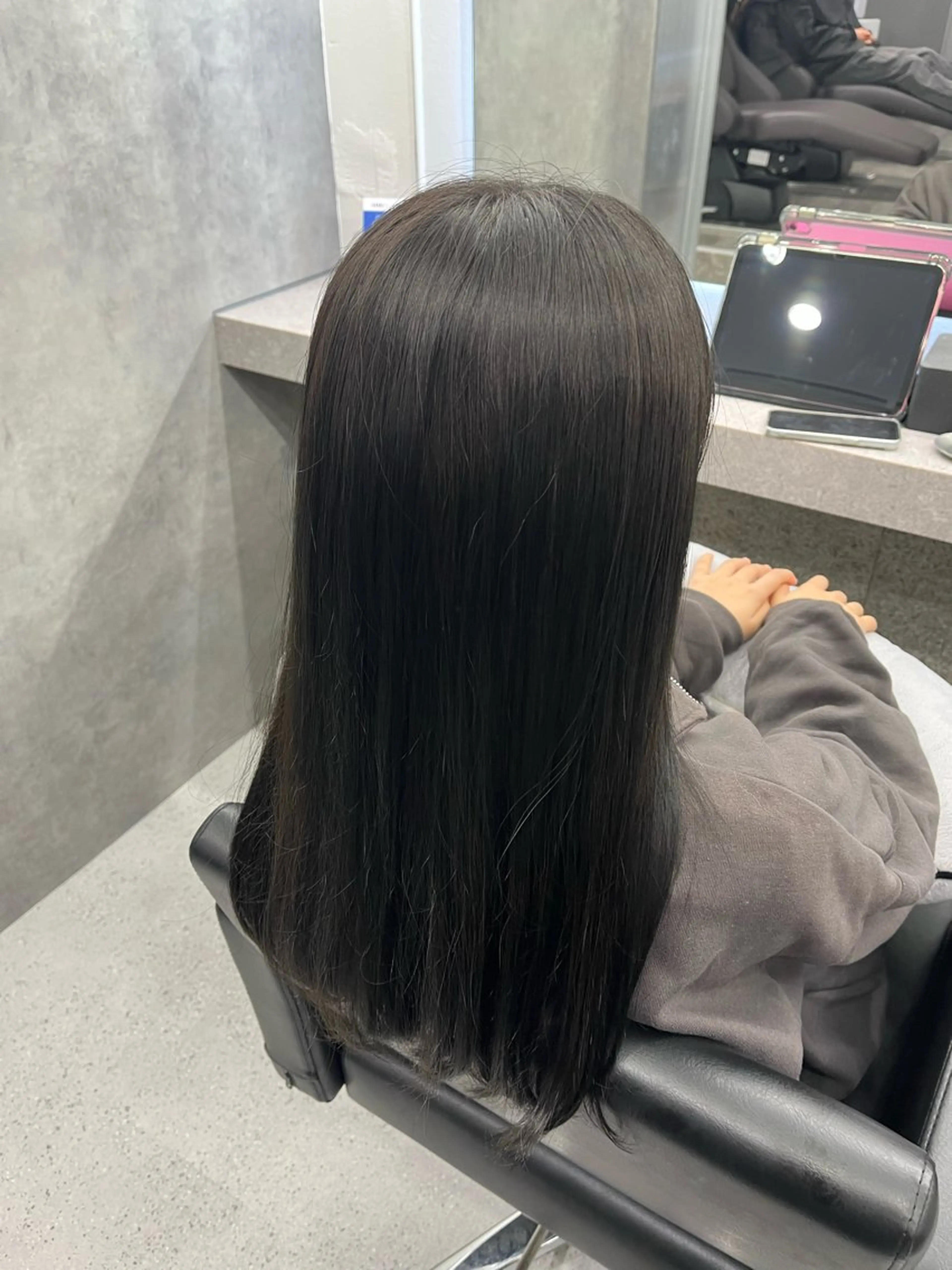 ロング カラー 黒髪 ブルーカラー ブルーブラック カットモデル無料✨ 募集中✂️みなみ♥️のヘアスタイル