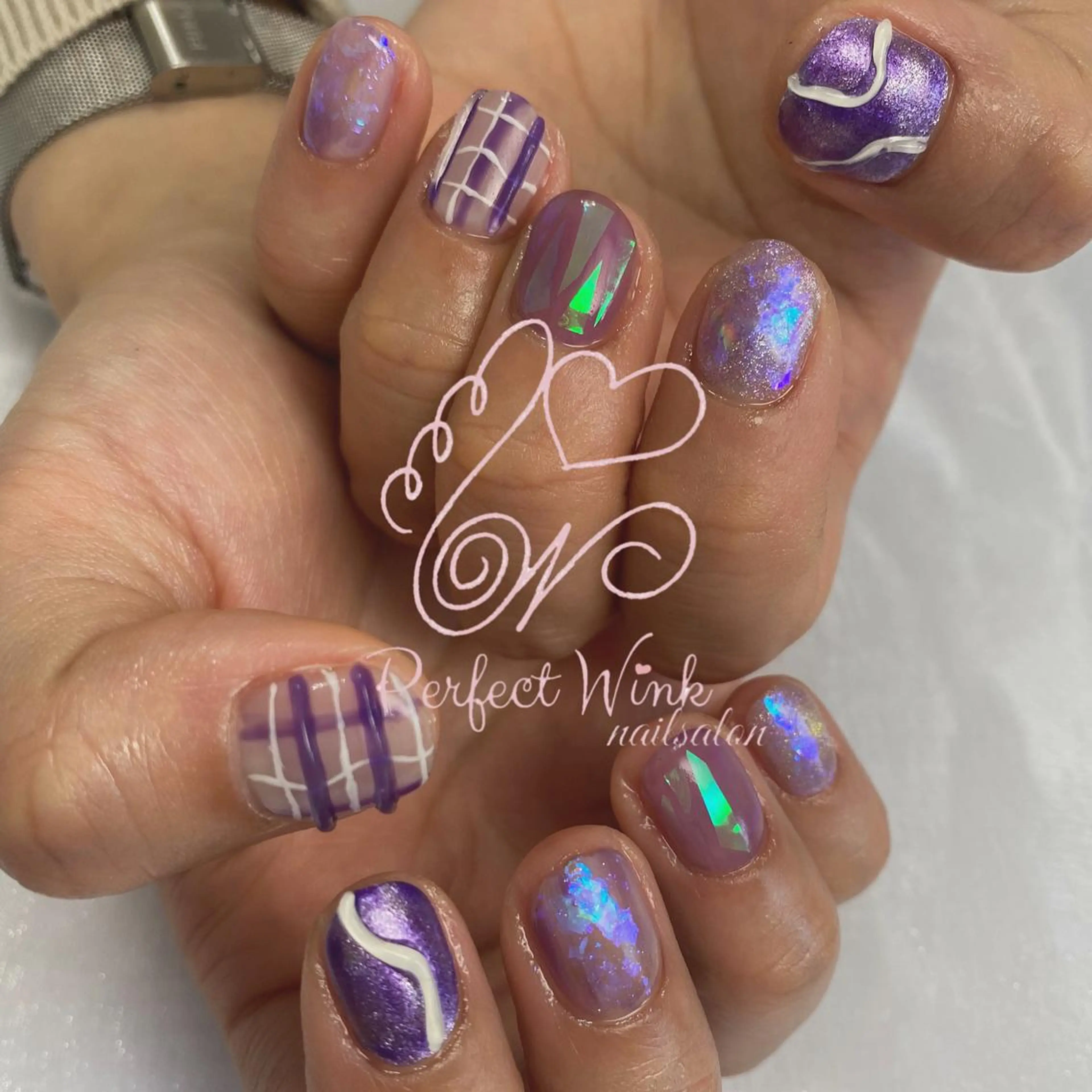 ネイル フレンチネイル ジェルネイル グラデーション キラキラネイル ラメ(グリッター) 💅Perfect Wink RUI🌈のネイルデザイン