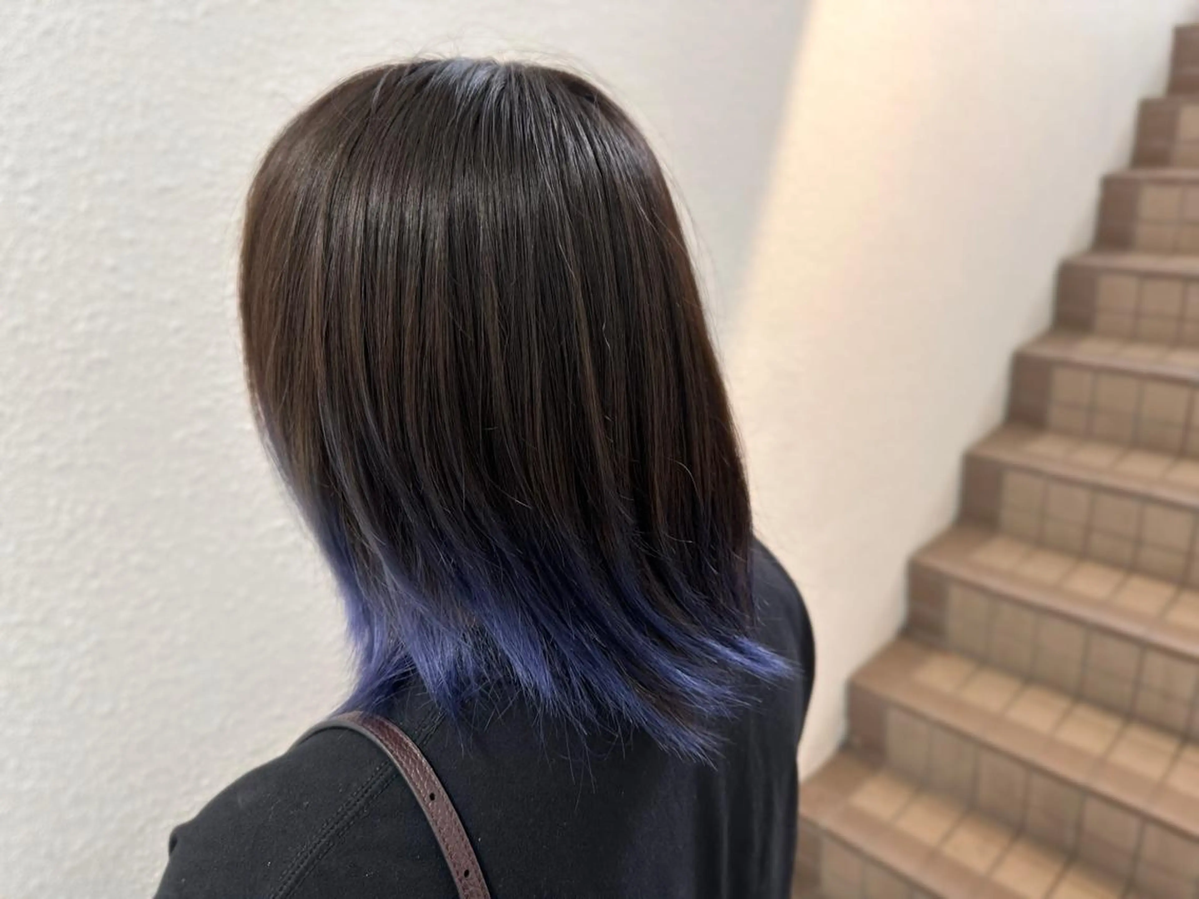 カラー ブリーチ ブルーカラー ブルーバイオレット バイオレットカラー Brandnew 東生駒本店小川タスクのヘアスタイル