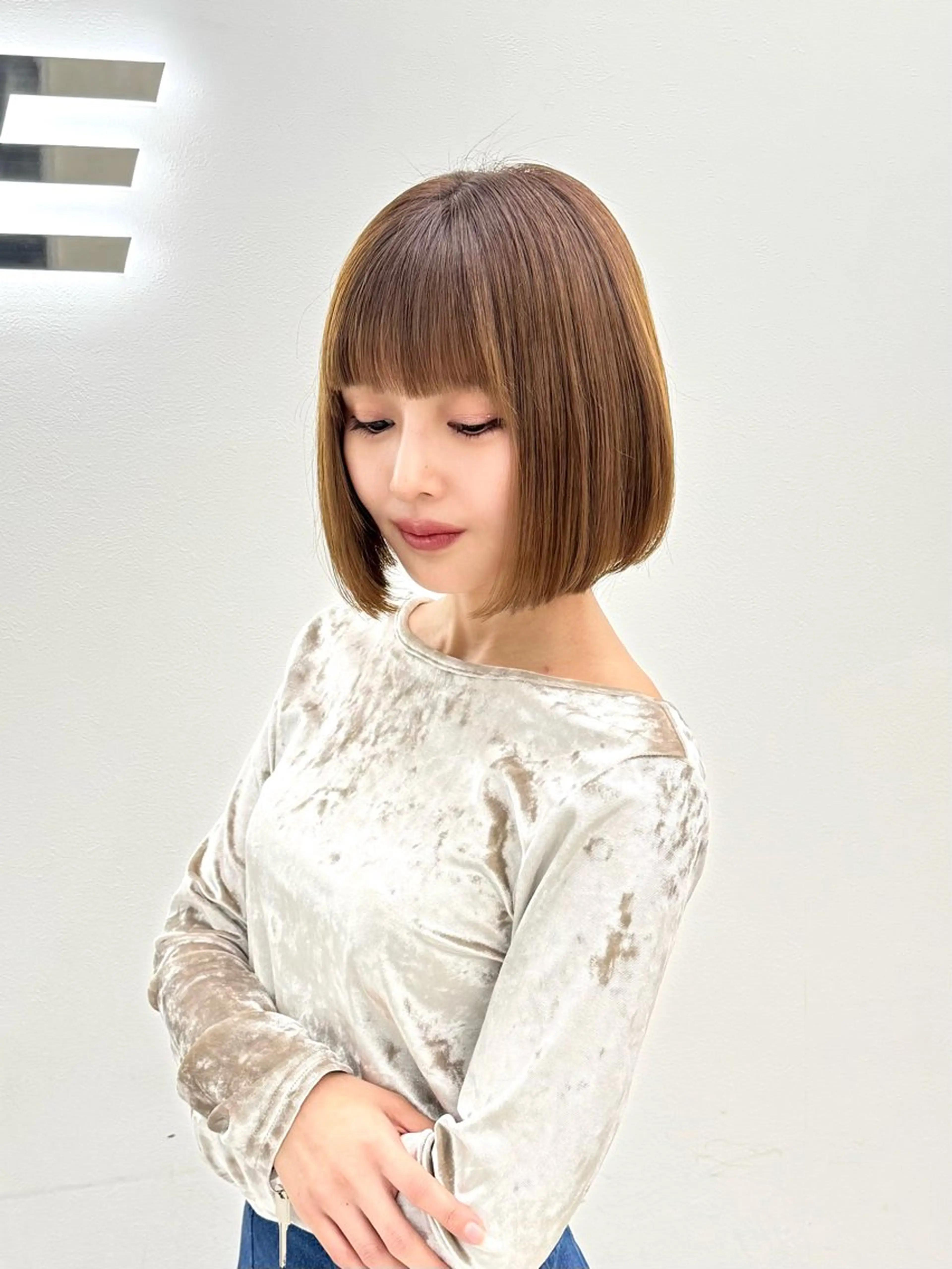 ミディアム カラー ヘアアレンジ 縮毛矯正🤍 盛れるボブ/ひかりのヘアスタイル