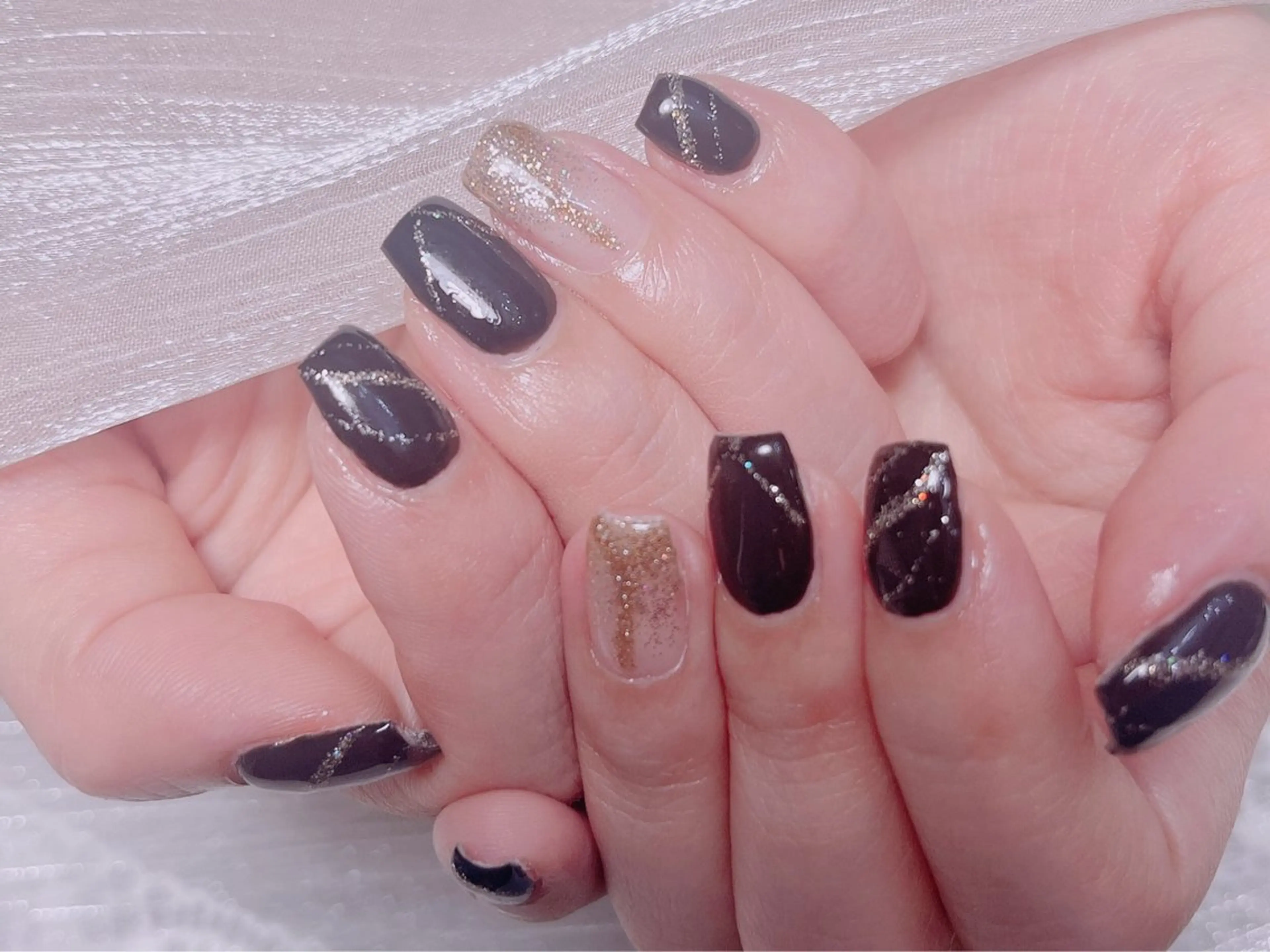 ネイル ハンドネイル KARI ネイルサロンのネイルデザイン