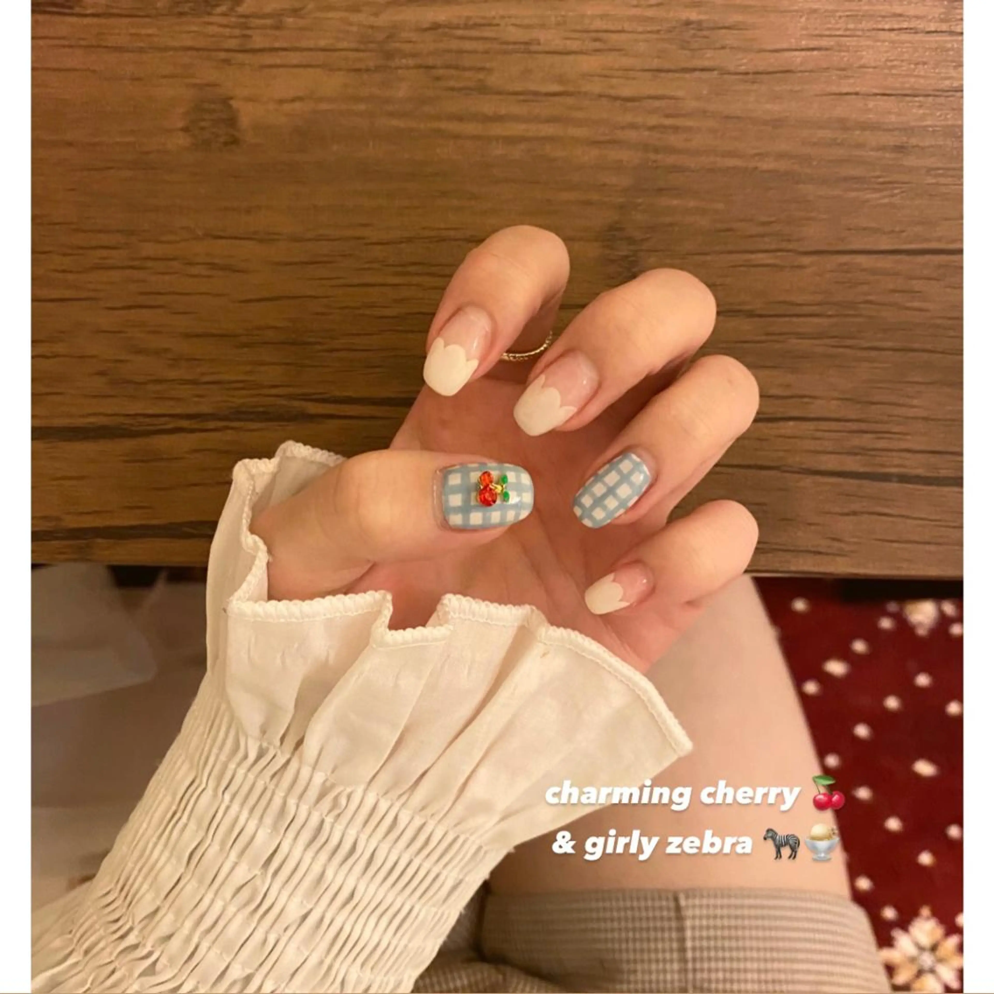 ネイル ハンドネイル nail salon charmのネイルデザイン