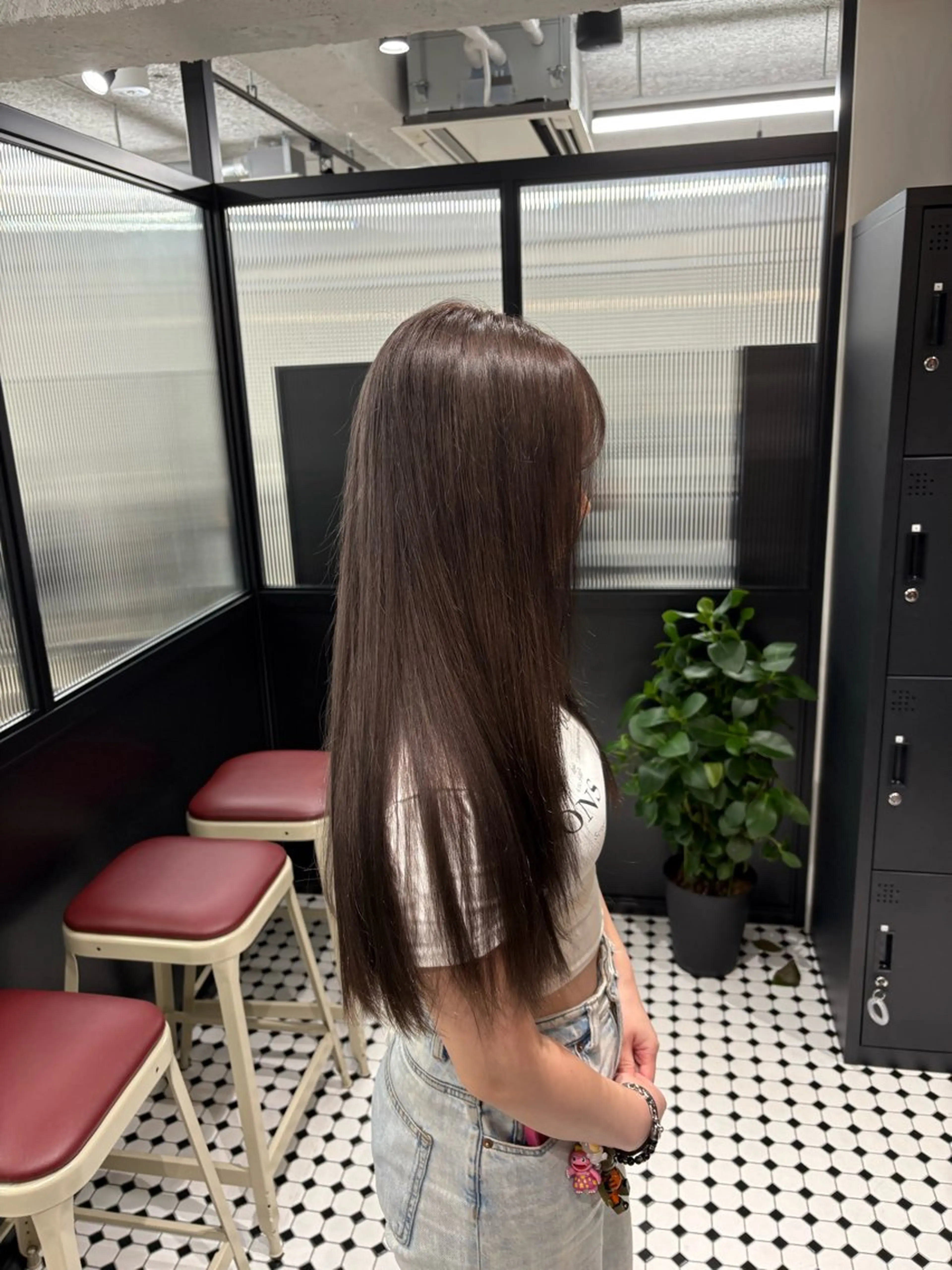 ロング カラー 韓国/トレンド レイヤー【101】のヘアスタイル