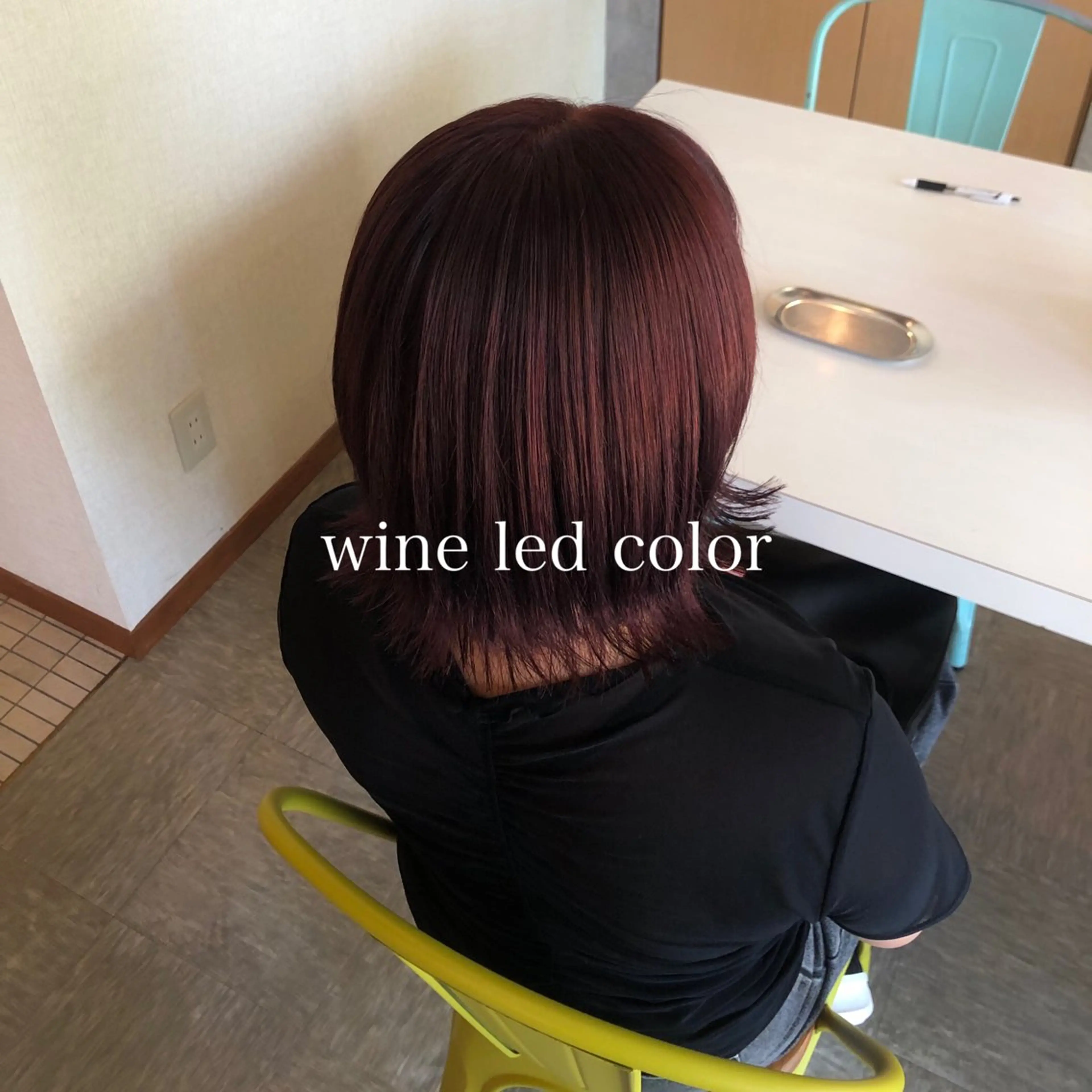 ミディアム カラー ブリーチ ブリーチなしカラー レッドカラー ヘアカラー 小山内 一馬のヘアスタイル