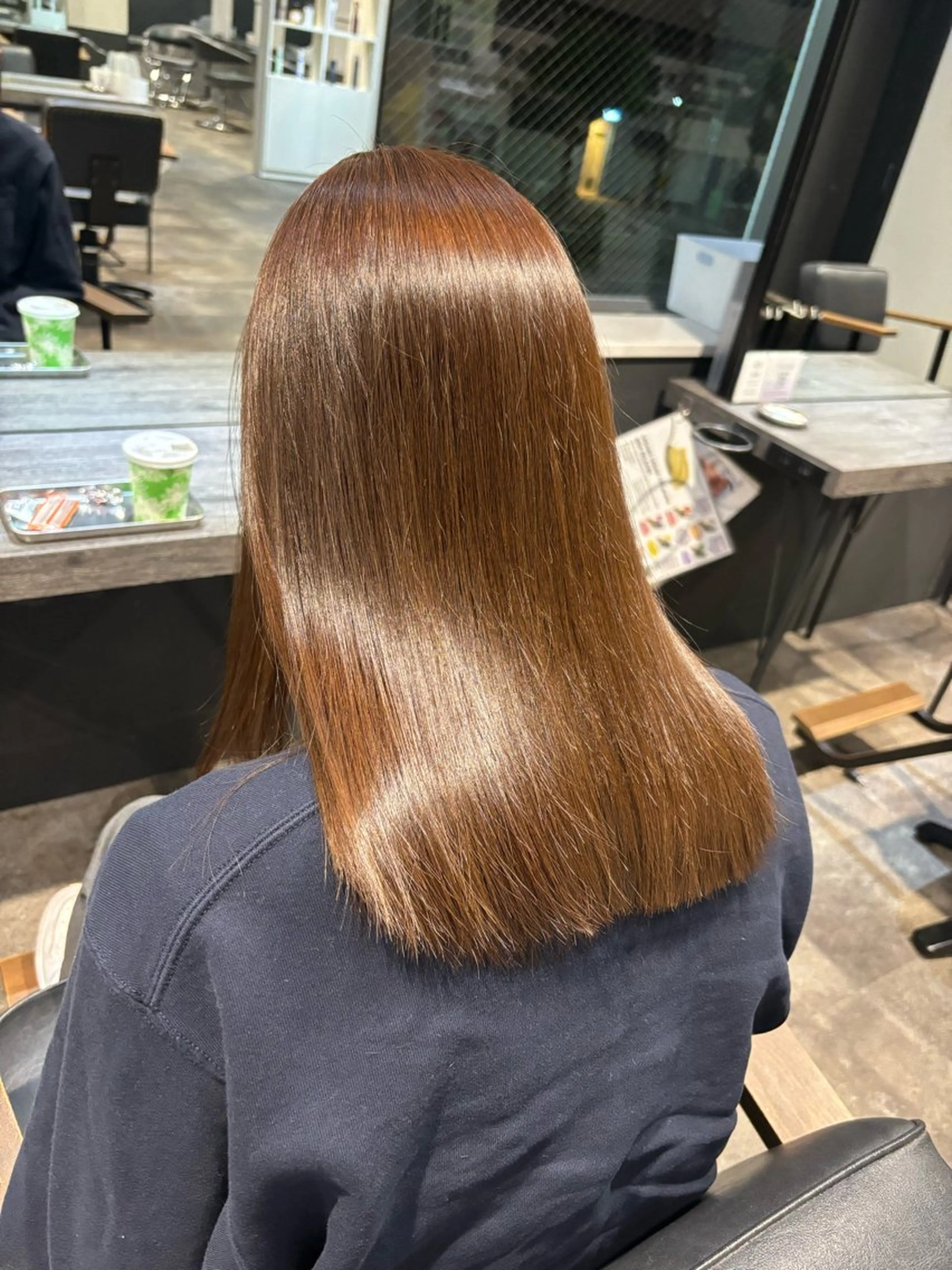 ミディアム 穐田 航のヘアスタイル