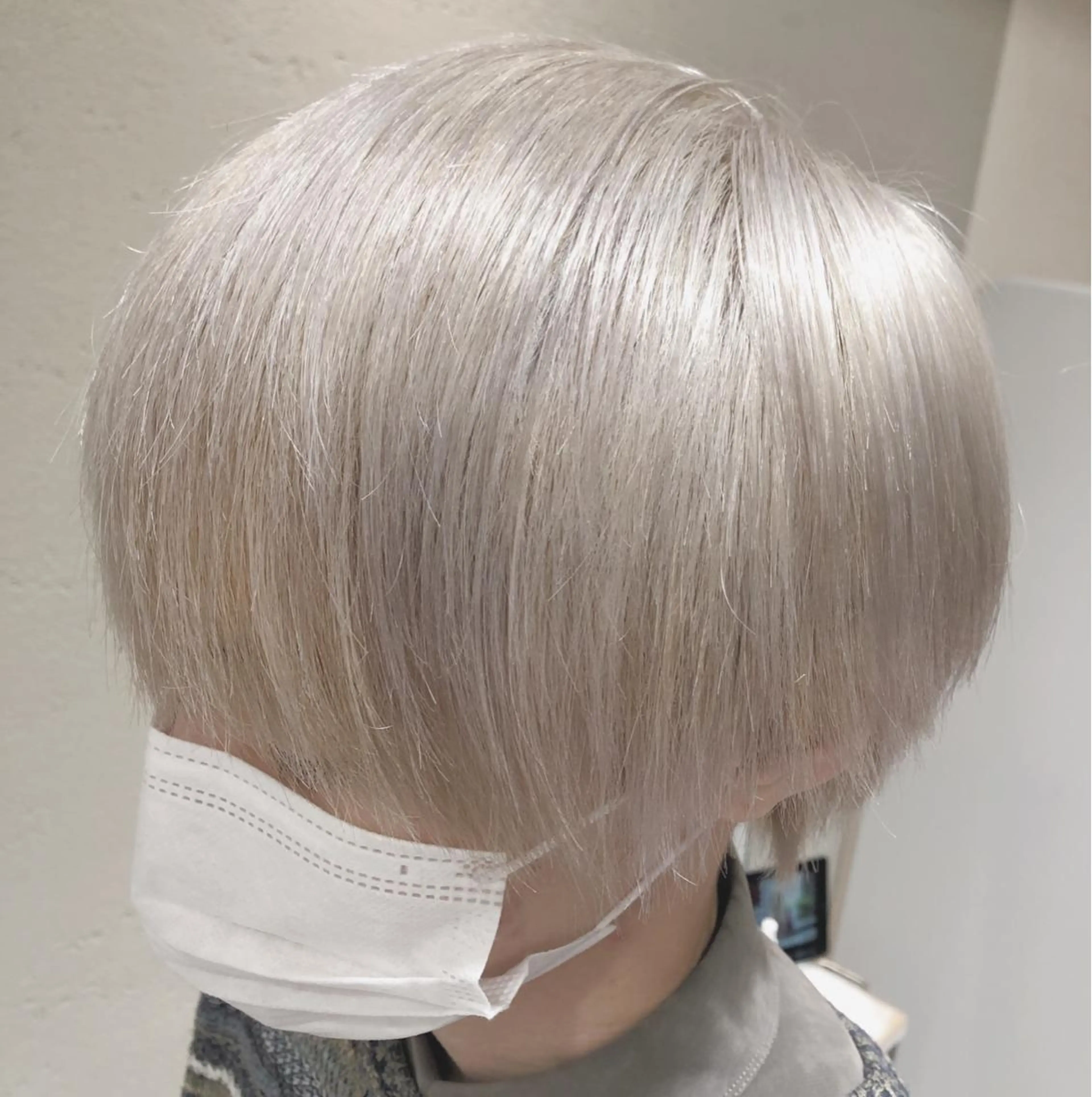 ショート ヘアカラー watanabe kazukiのヘアスタイル