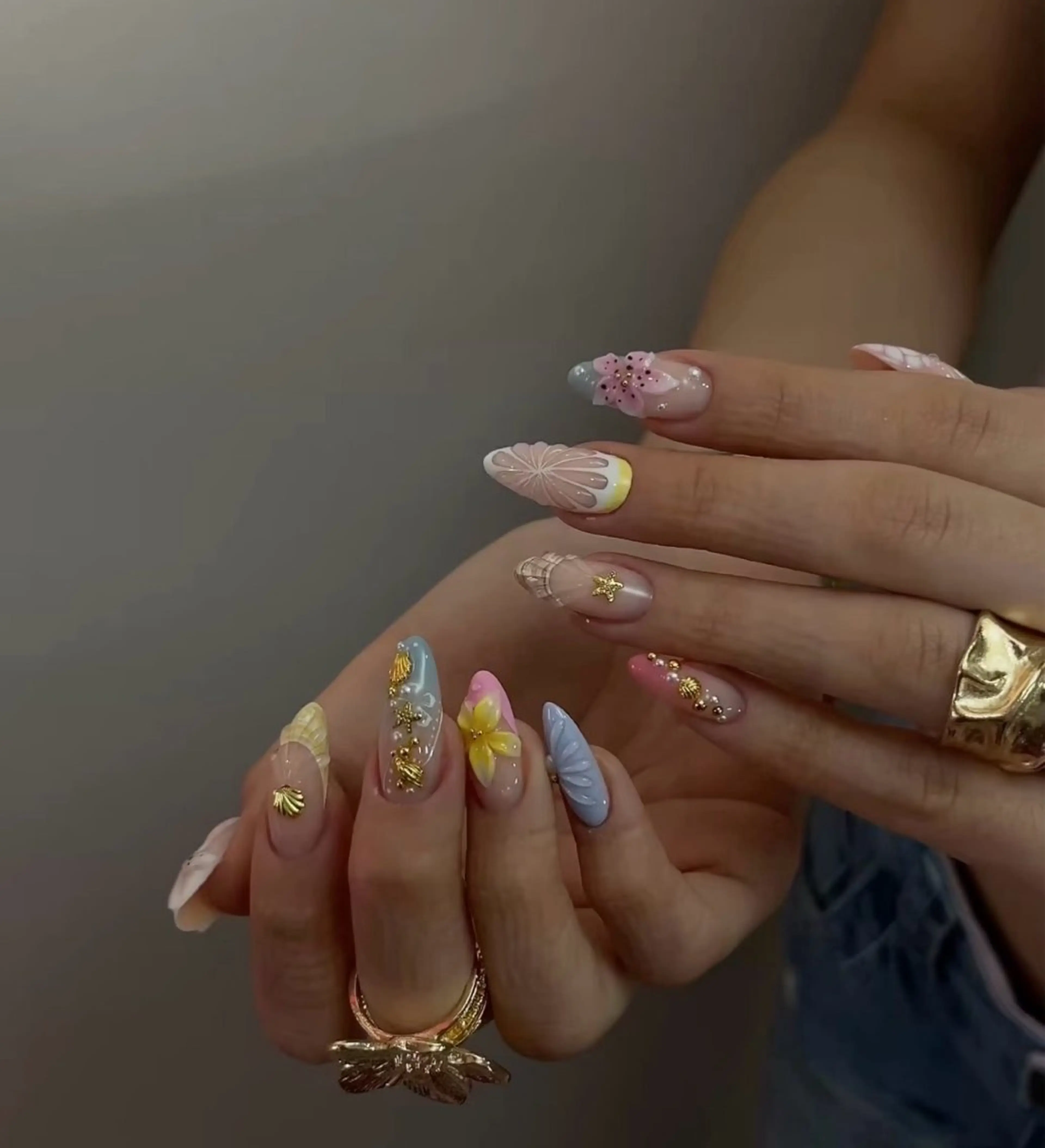 ネイル ハンドネイル WO MIAO💎のネイルデザイン