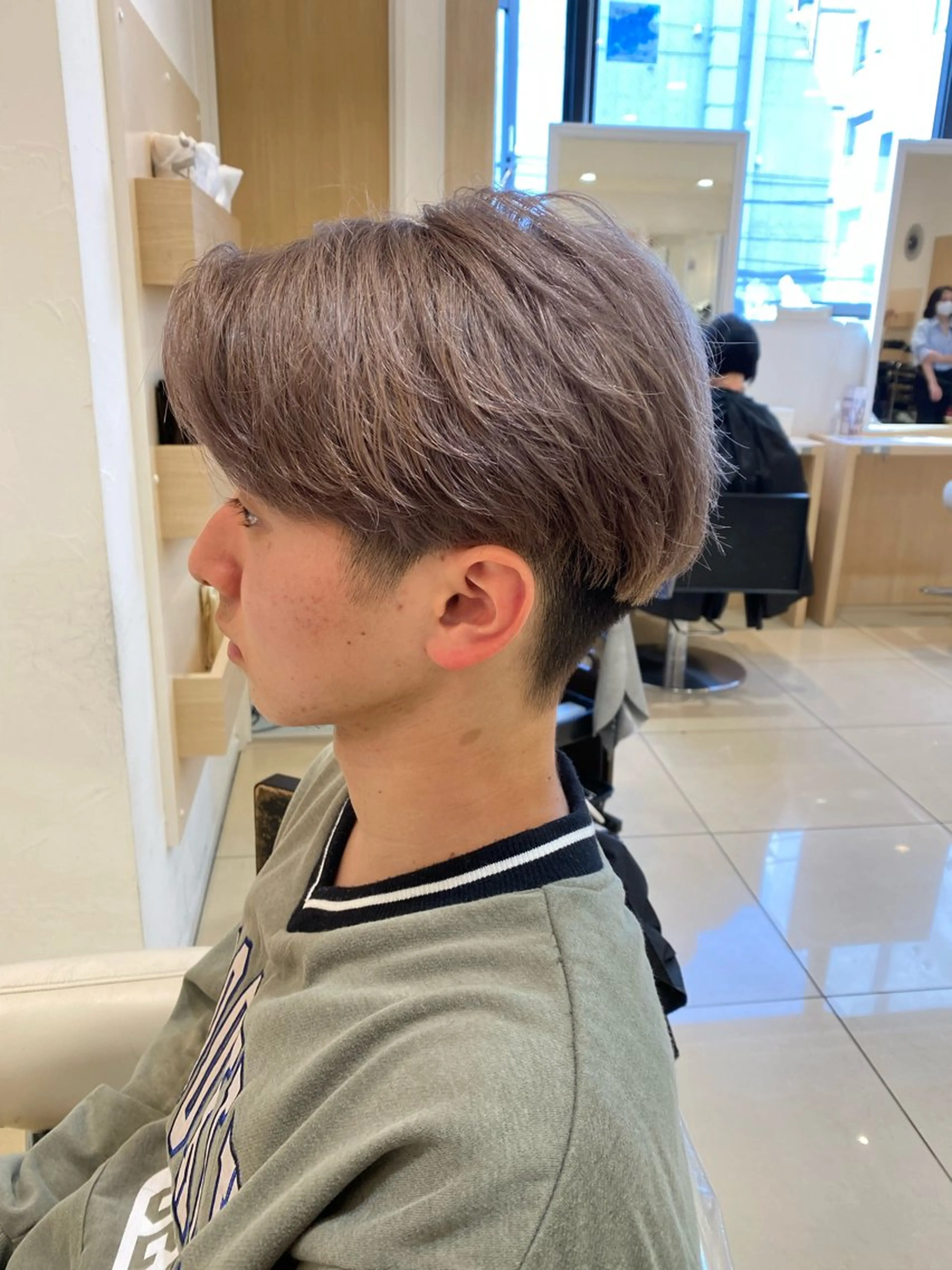 ショート カラー メンズ カット ヘアカラー メンズ特化型美容師 栗山勇人のヘアスタイル