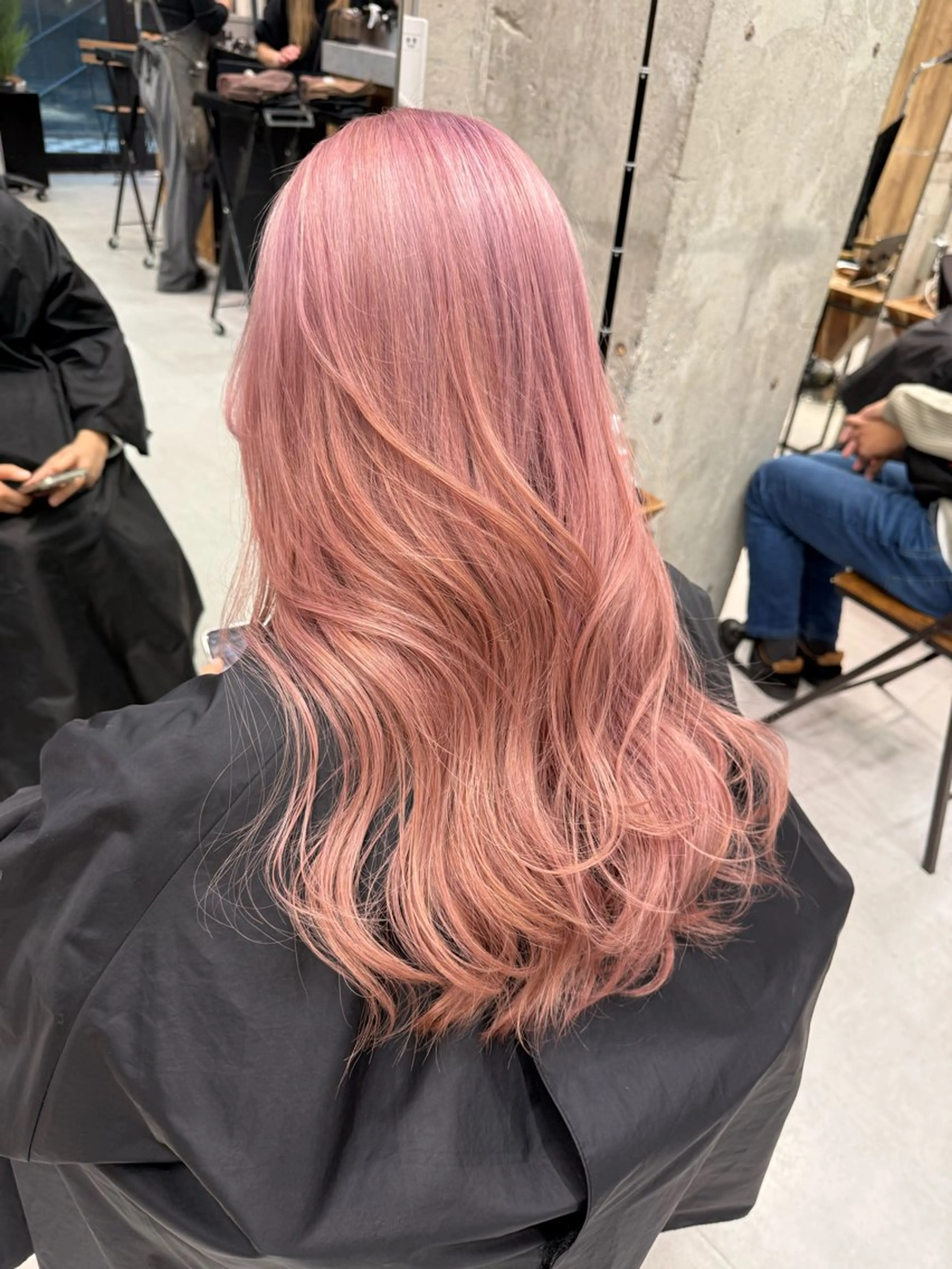 ロング 🫧ハイライトカラー 🫧 𝓜𝓘𝓤のヘアスタイル