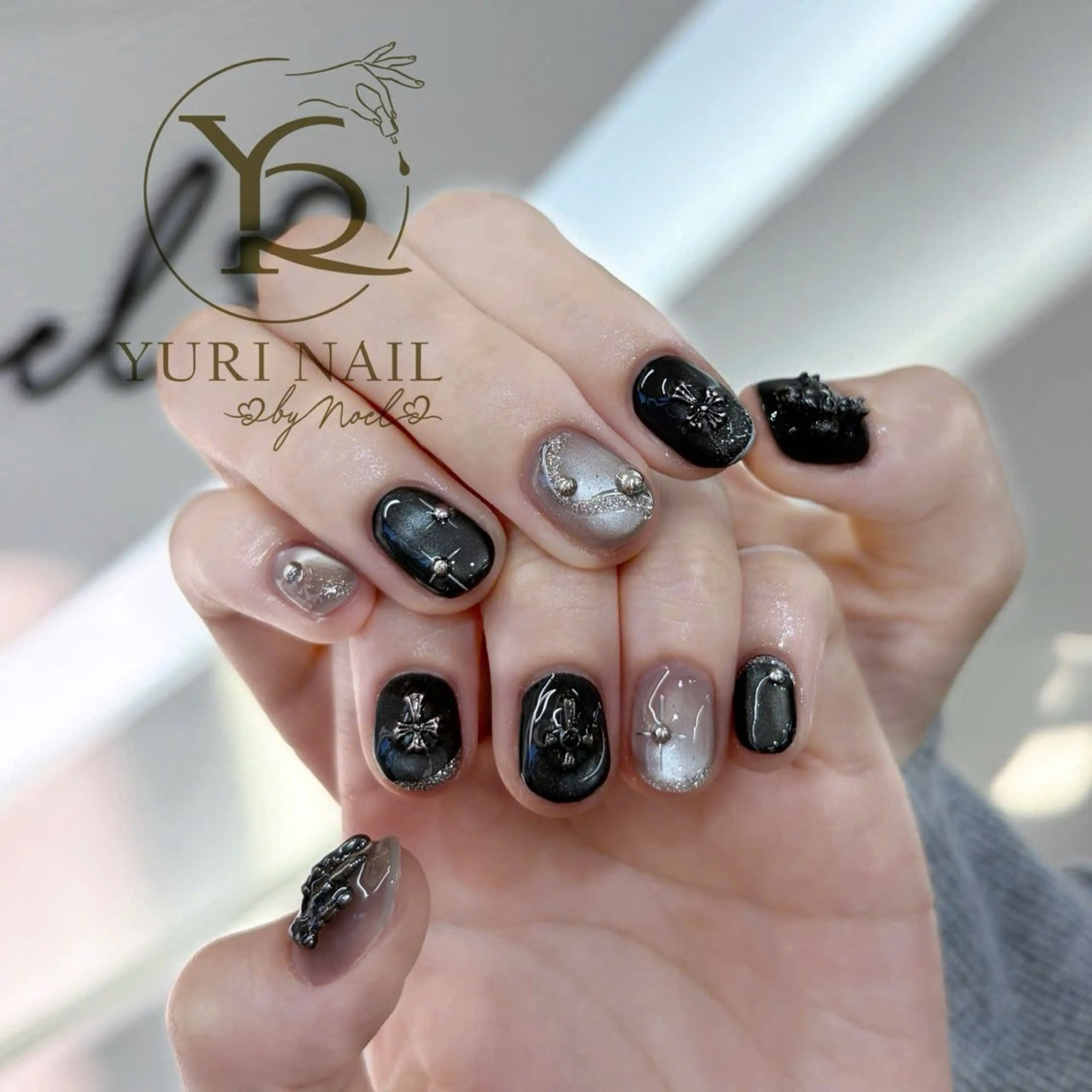 ネイル チークネイル フットネイル フレンチネイル グラデーション キラキラネイル YURI Nail NARITAのネイルデザイン