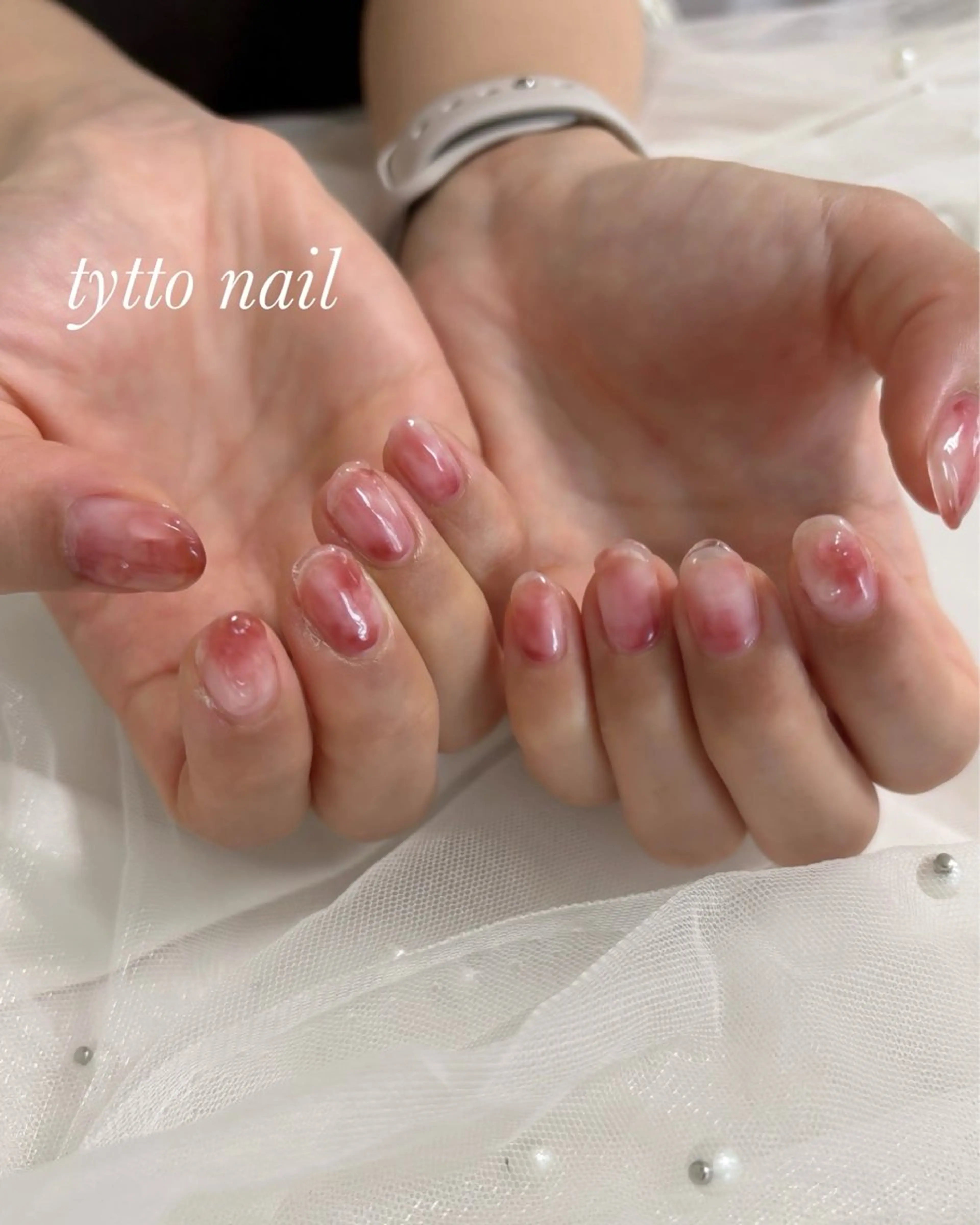 ネイル ガーリー キラキラネイル 韓国ネイル ニュアンスネイル オフィスネイル tytto nail ❤︎‪‪eri‪‪のネイルデザイン