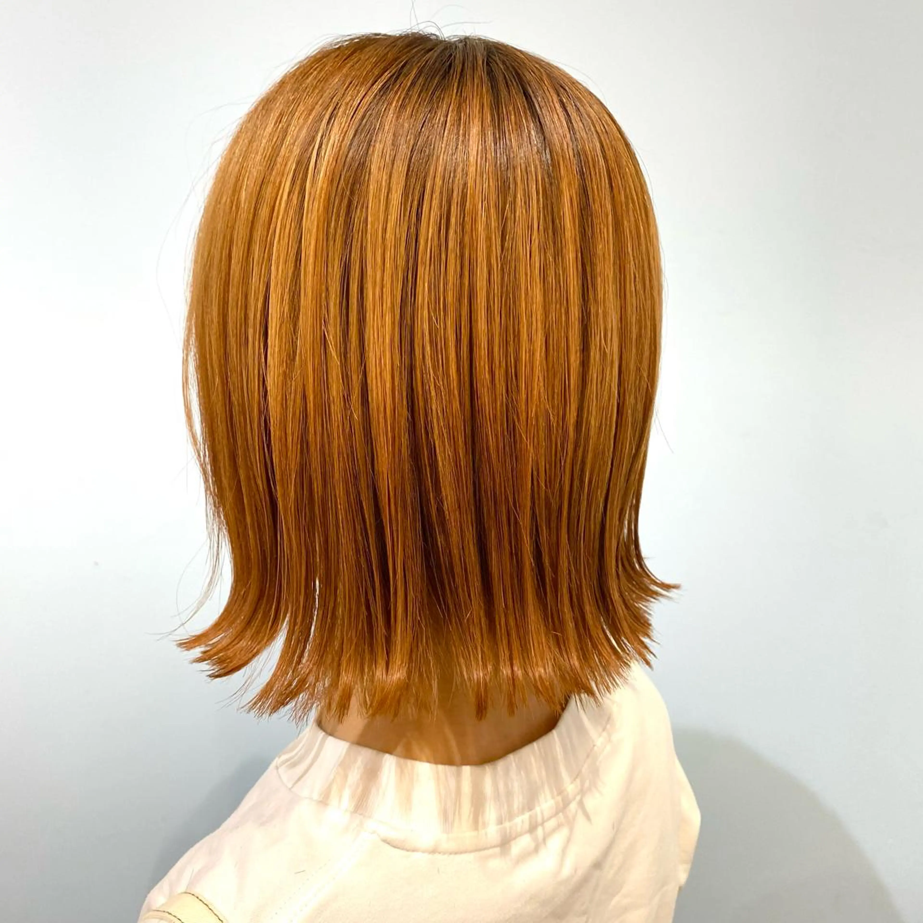 ミディアム カラー オレンジ ヘアアレンジ🪿イデ ミユウ🪿のヘアスタイル