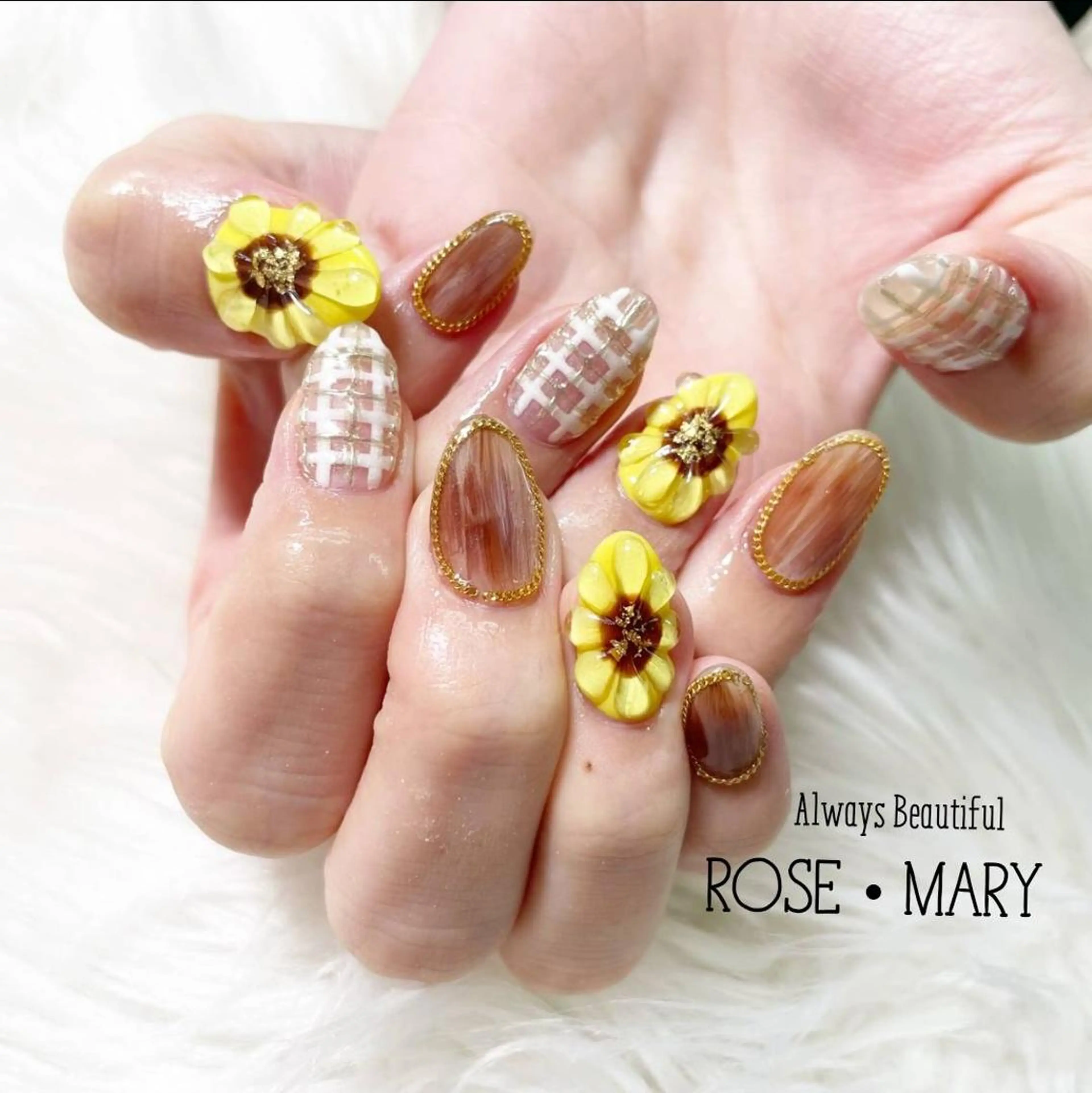 ネイル ハンドネイル ROSE・ MARY 鈴木のネイルデザイン