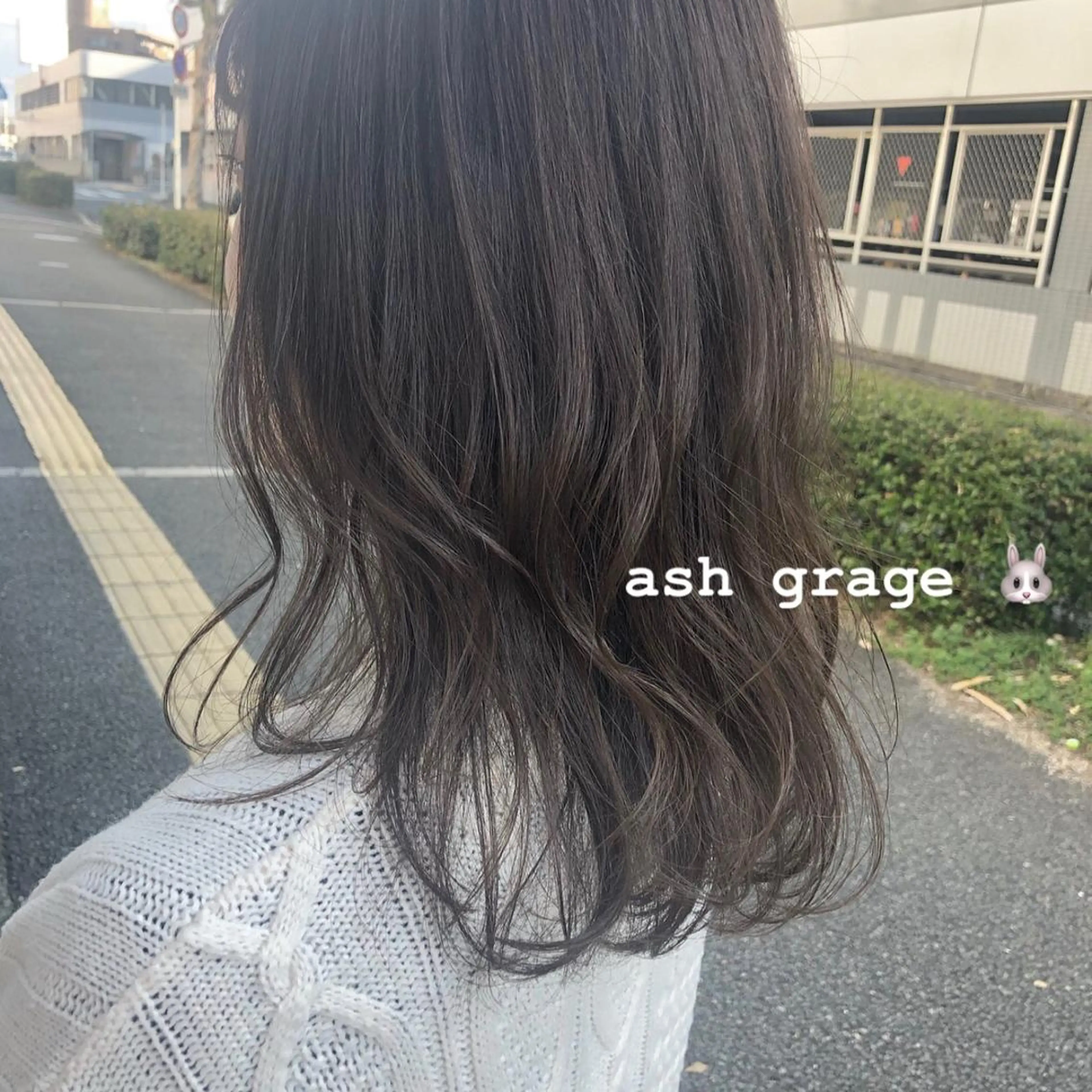 セミロング アッシュ 🪞顔周りカット🪞 北里朋子のヘアスタイル