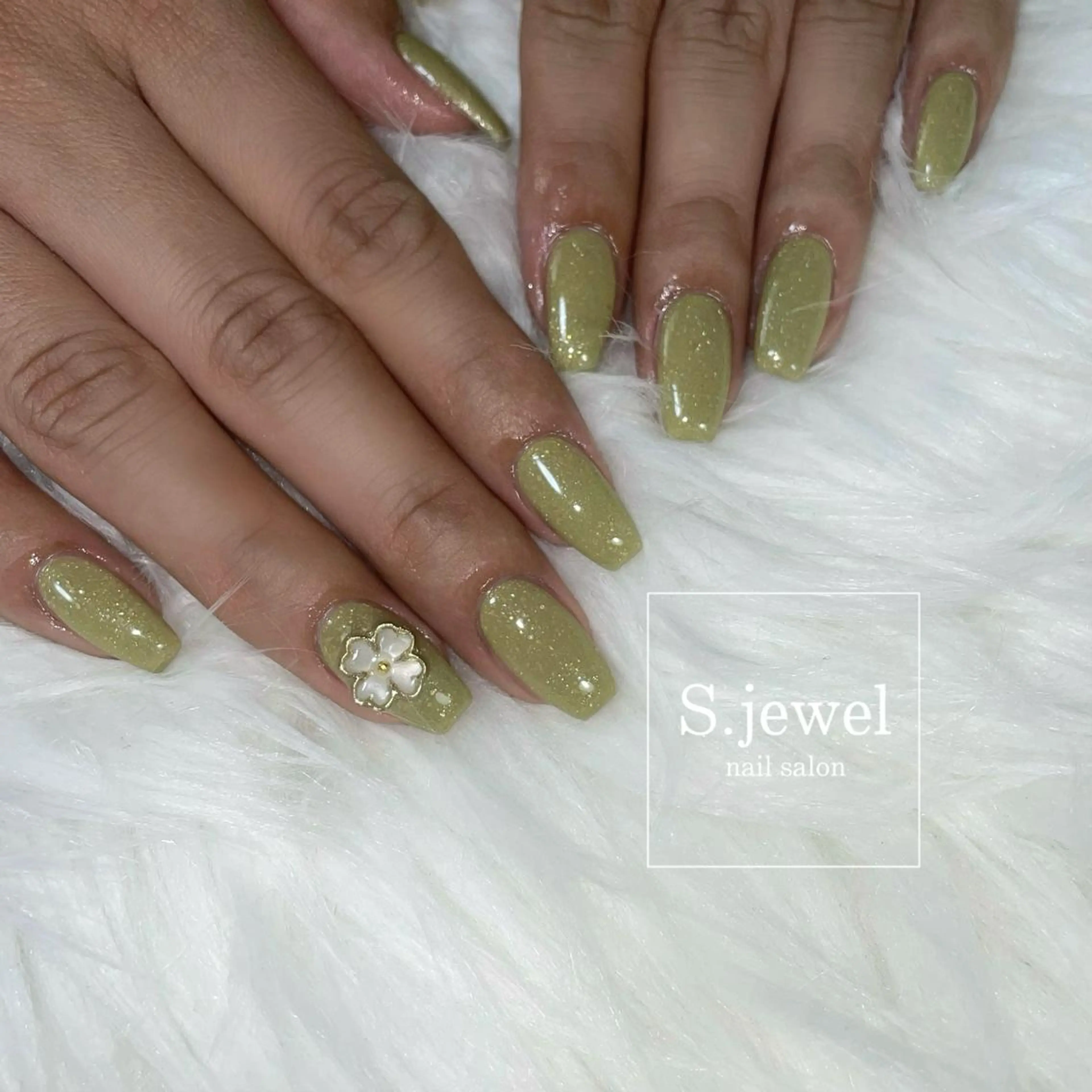 ネイル S♡JEWEL所属・S. JEWELのネイルデザイン