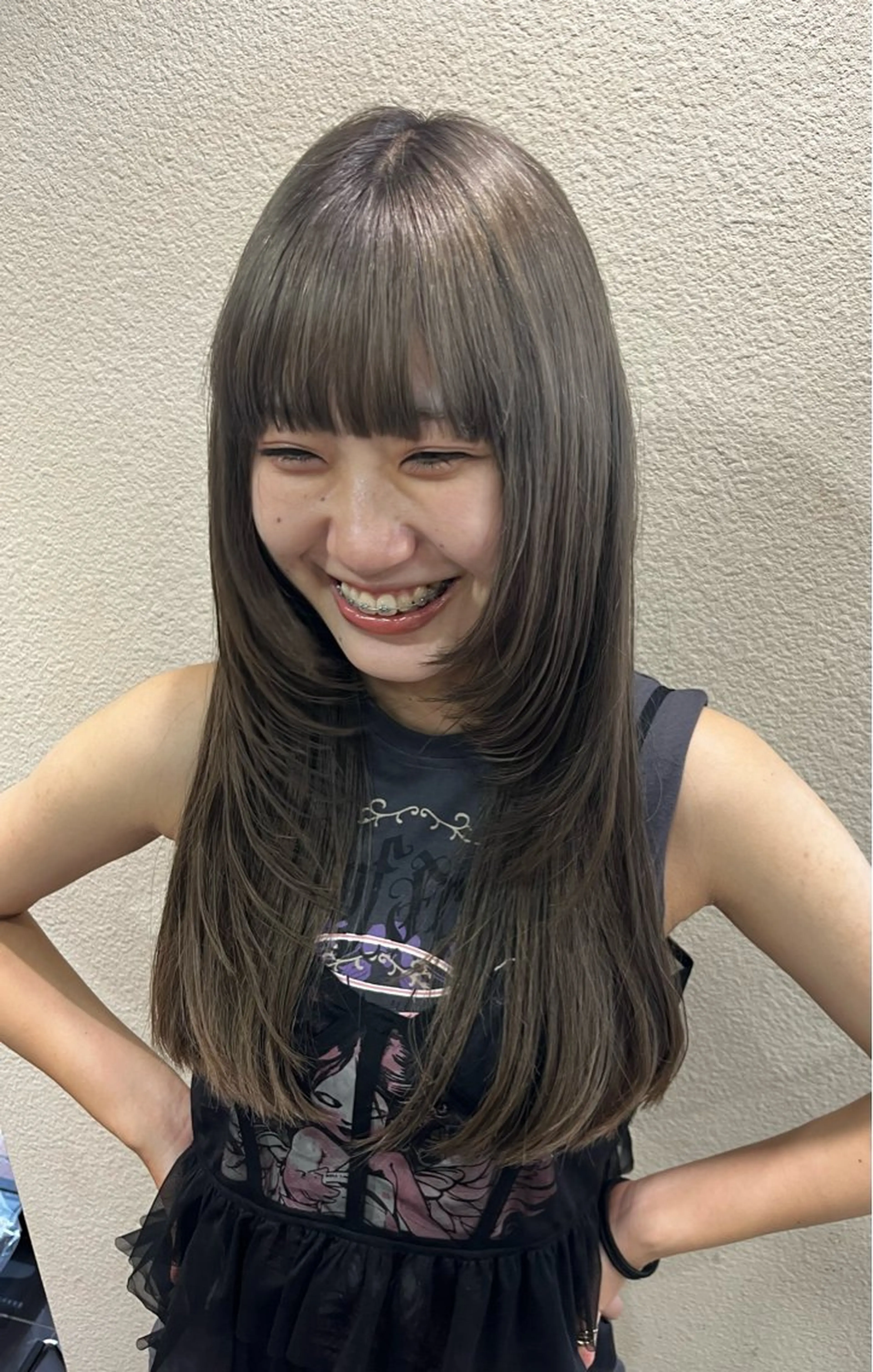 セミロング カラー 顔まわりレイヤー レイヤーカット レイヤーカット/ブラ ウンカラー/河野凜のヘアスタイル