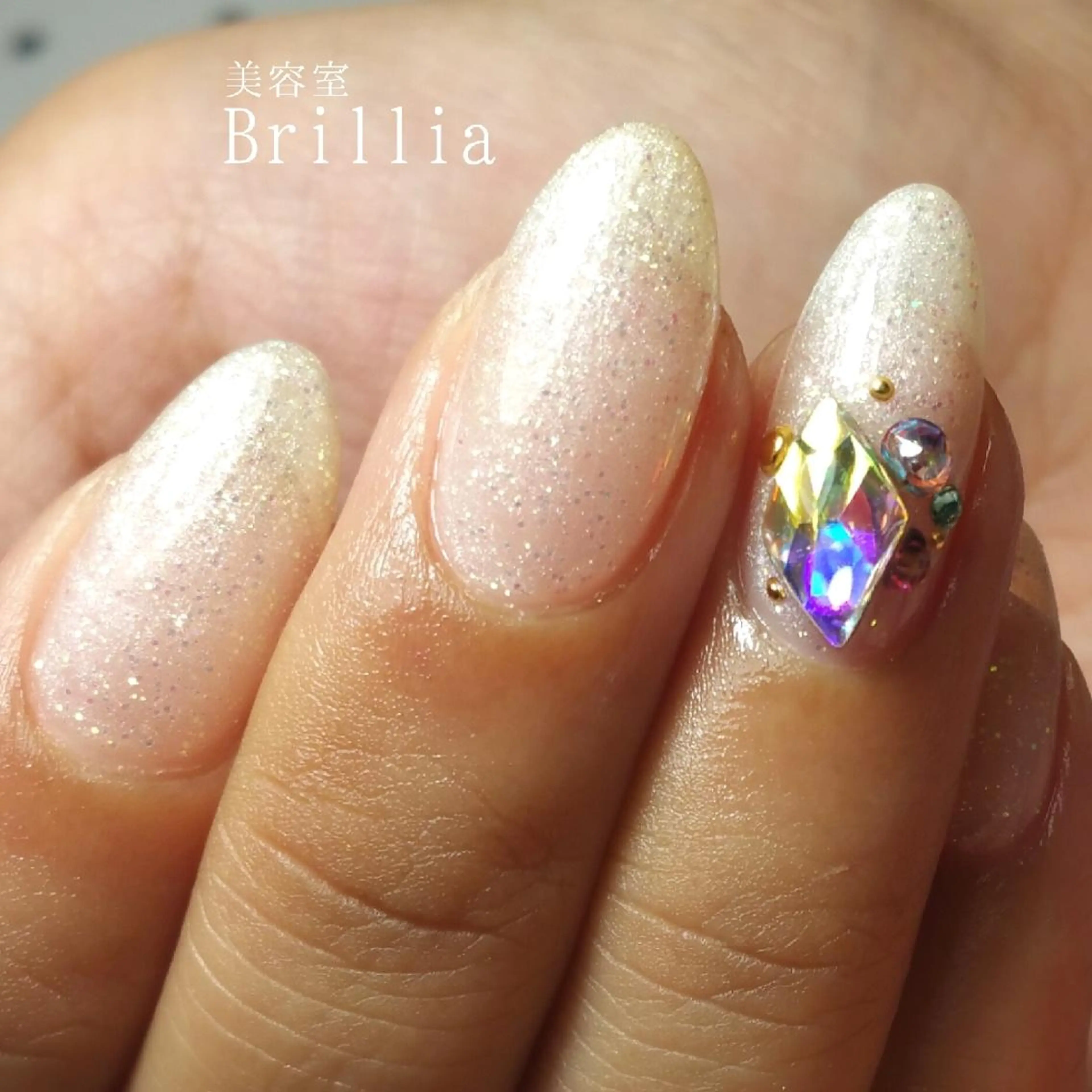 ネイル ハンドネイル 柴田 彩のネイルデザイン