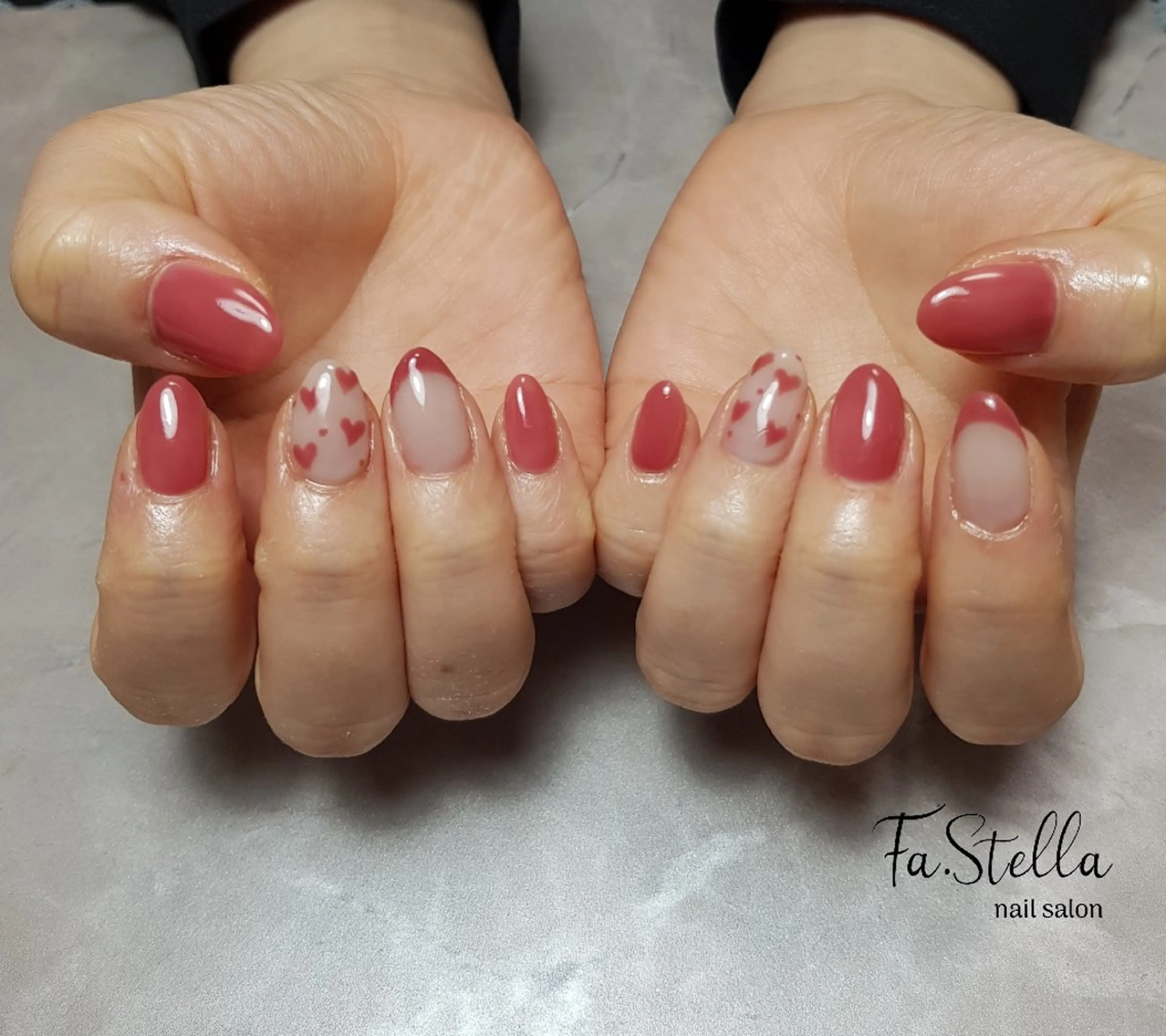 ネイル アートネイル フレンチネイル ハート バレンタイン ハンドネイル Fa.Stella ファステラ のネイルデザイン