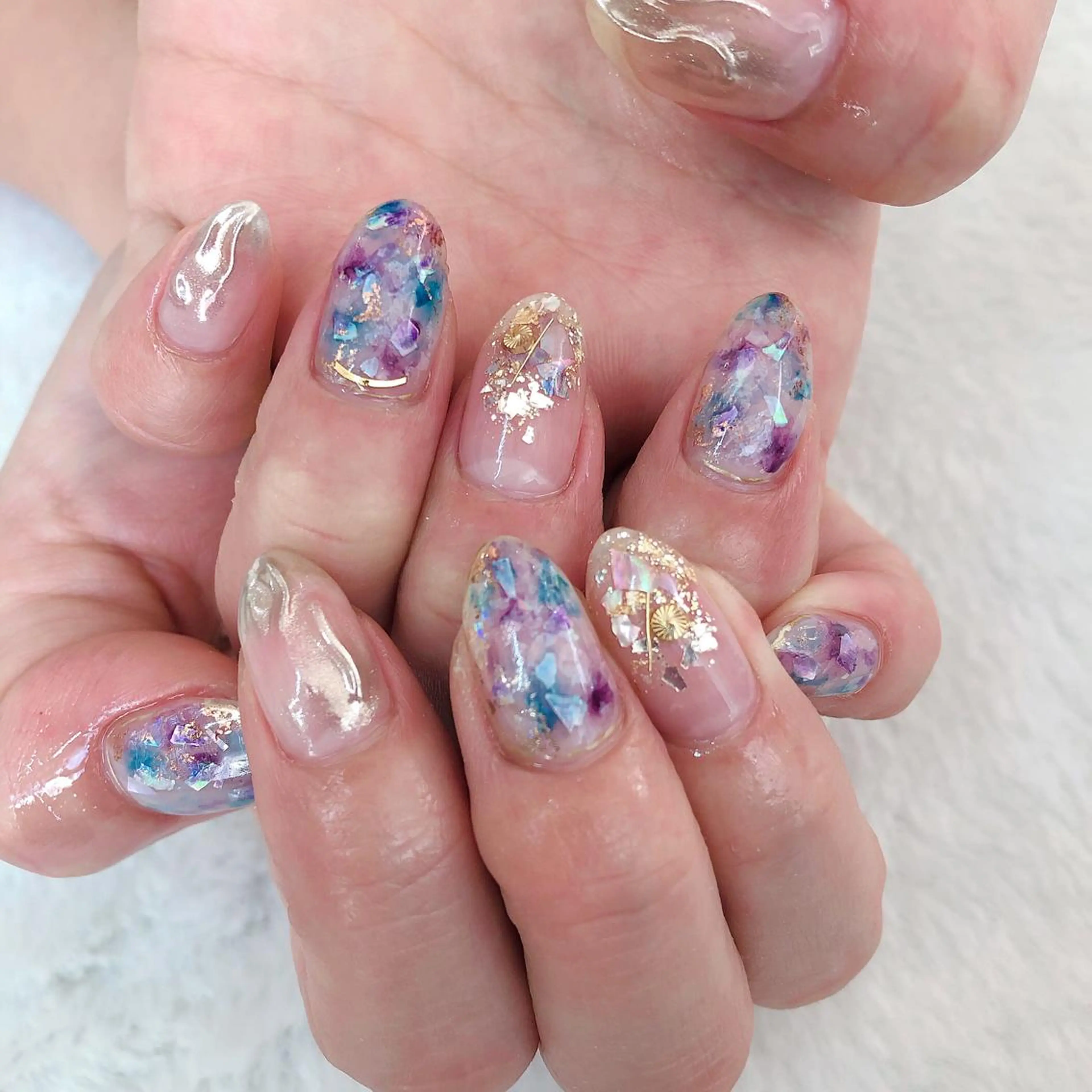 ネイル ミラーネイル ニュアンスネイル 濱田 美菜子のエステ・リラクイメージ