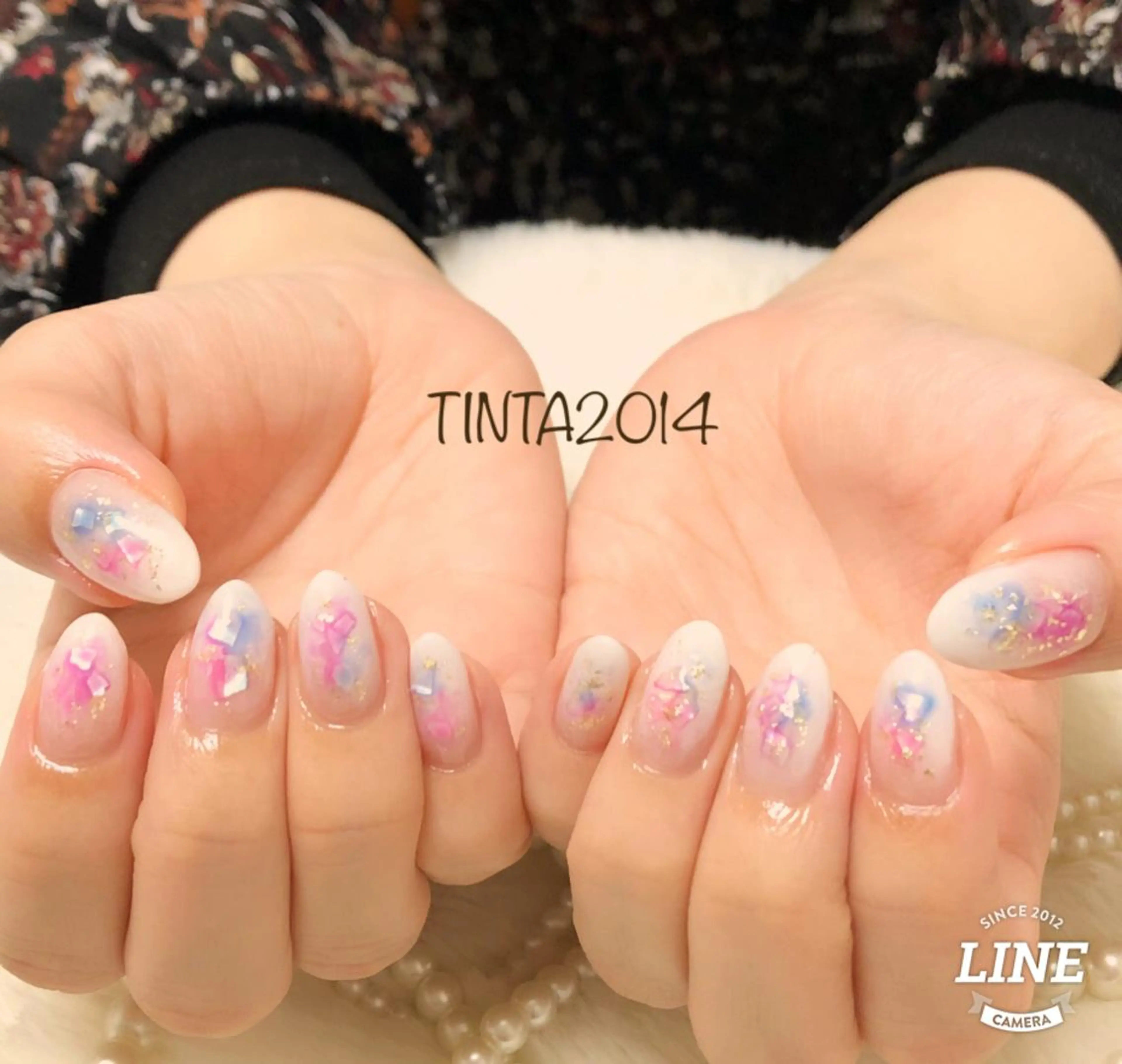 ネイル グラデーション ホワイト ネイルサロン ティンタ所属・馬場 典子のネイルデザイン