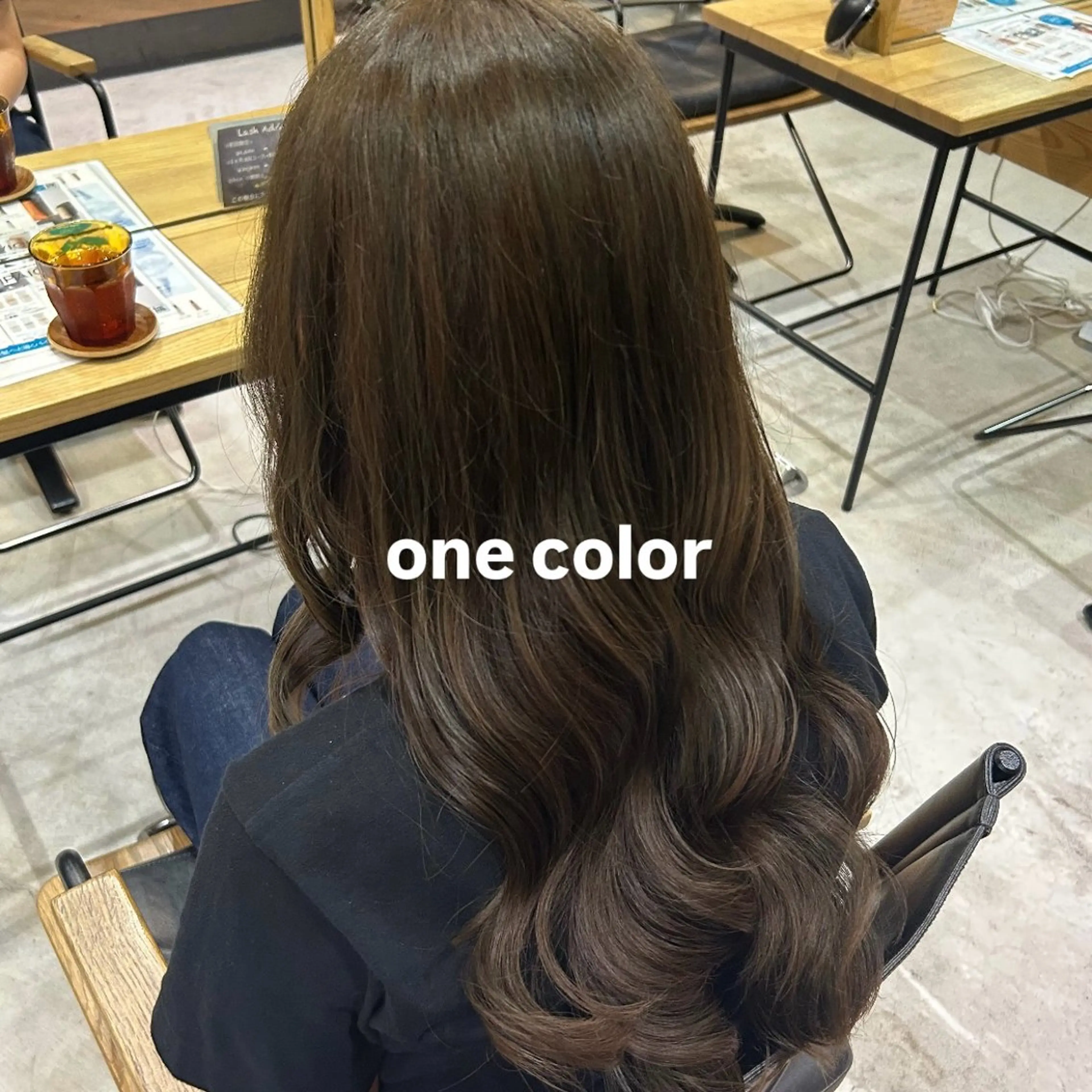 フルカラーのみ（シャンプー・スタイリング込み）ロング料金別⭐️の写真