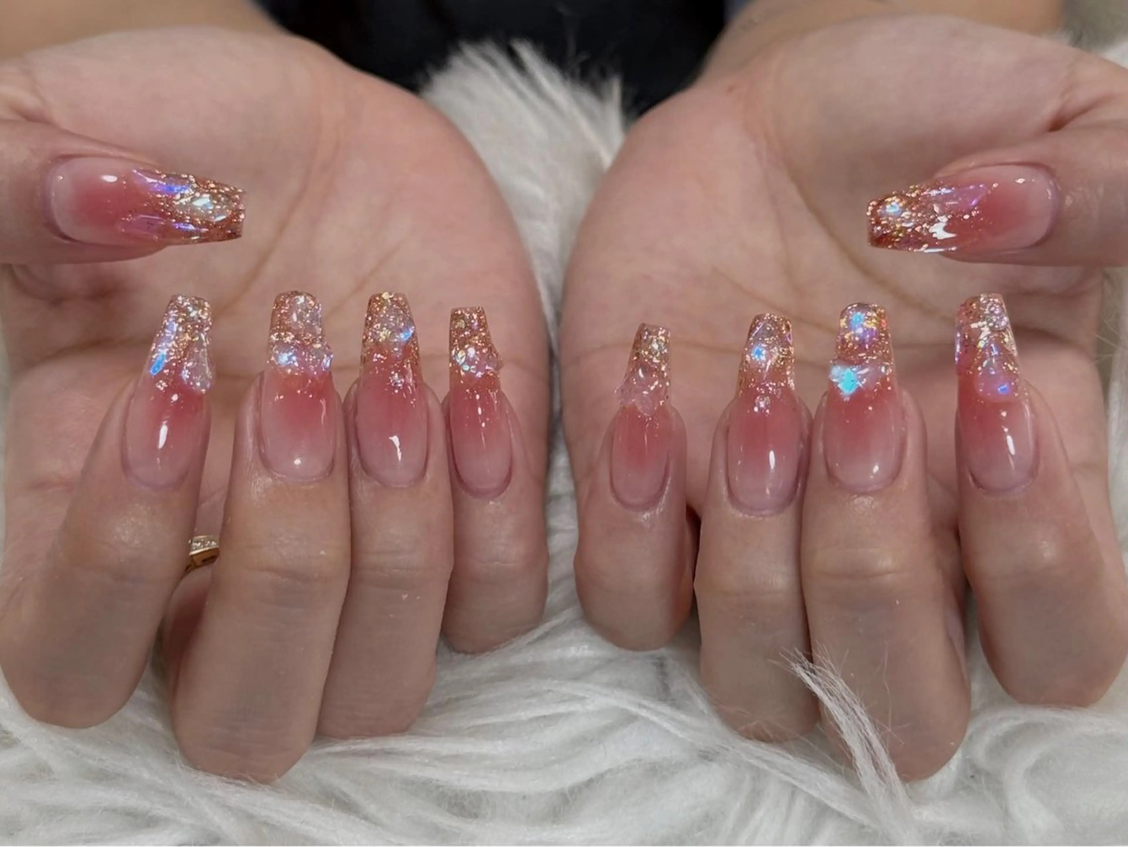 ネイル ボルドー ブラウン チークネイル ドット フットネイル Julli NailStudioのネイルデザイン