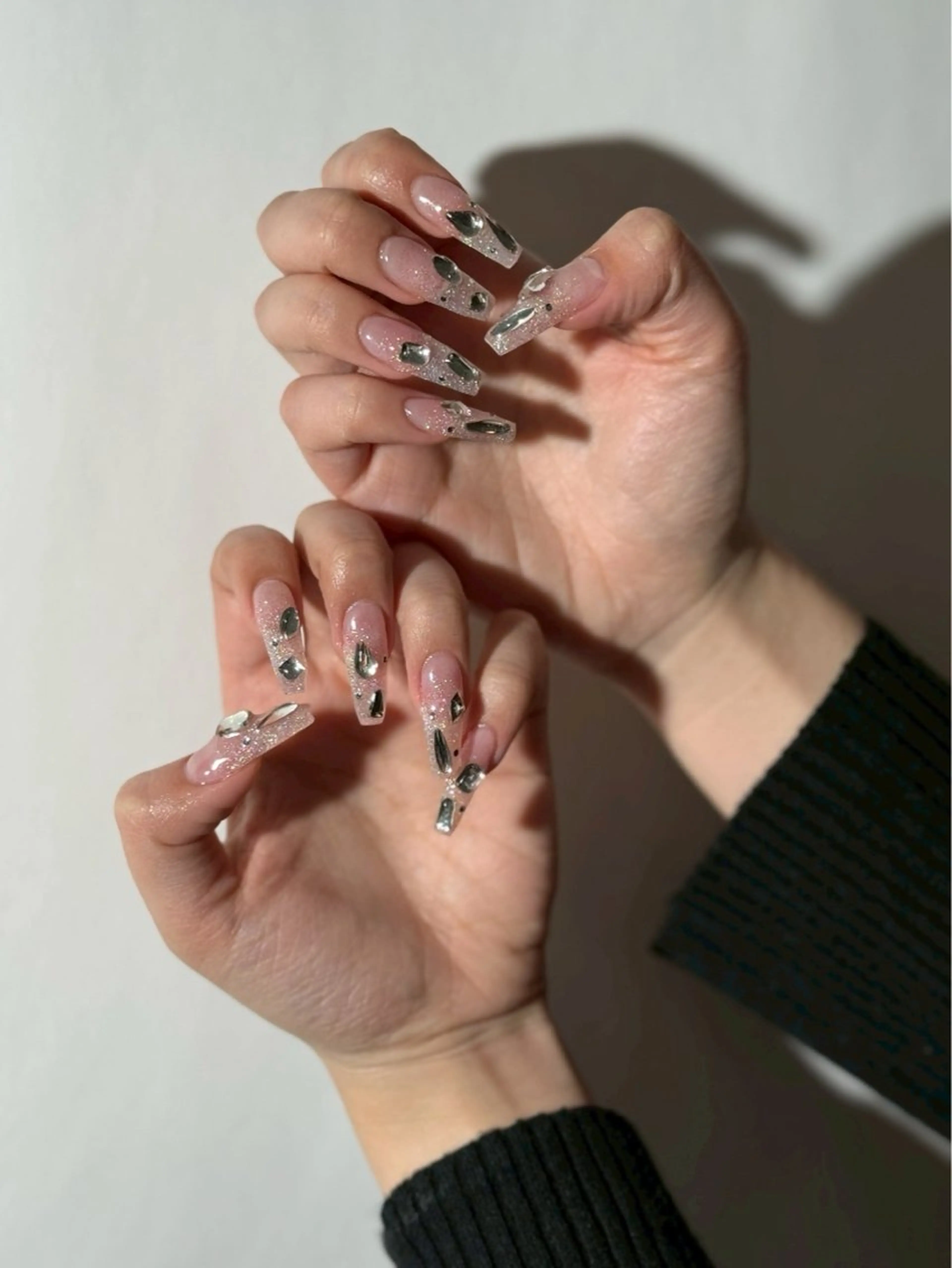 ネイル ジェルネイル ストーンネイル ハンドネイル 【ＯＲＧＡＮ】 nailのネイルデザイン