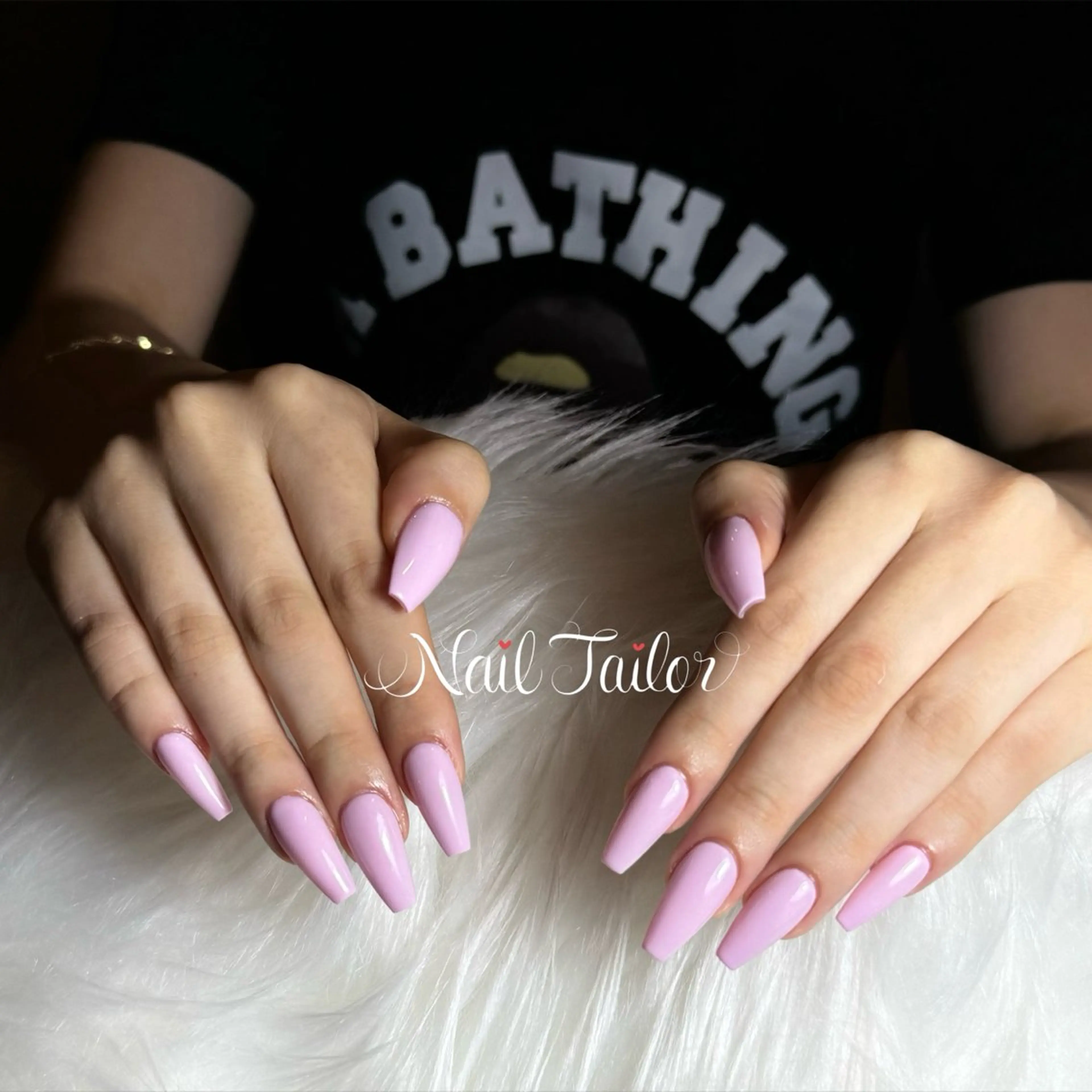ネイル 長さ出し ガーリー ロングネイル ワンカラーネイル ピンク ハンドネイル NailTailor ネイルテイラーのネイルデザイン