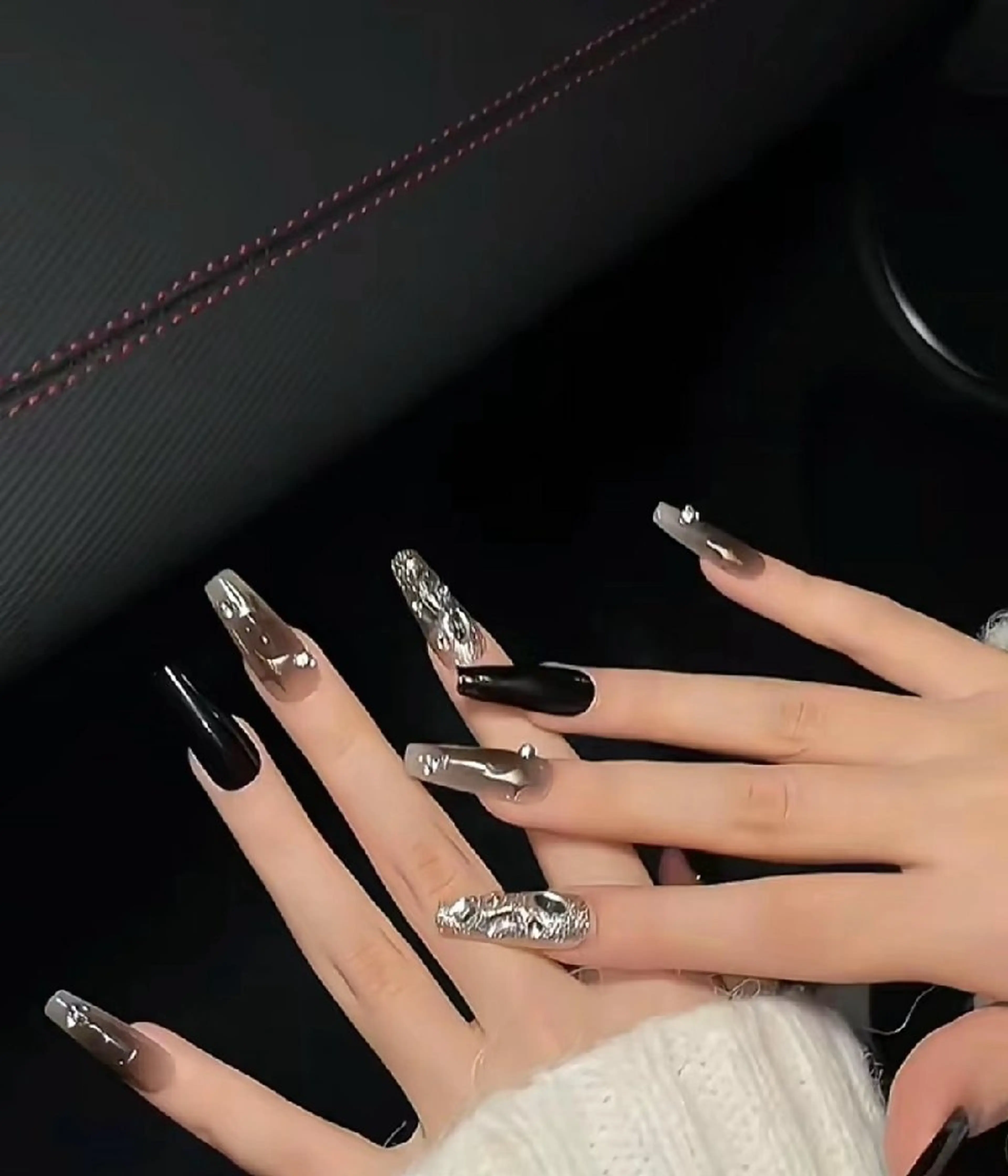 ネイル Theone栄店 田口のネイルデザイン