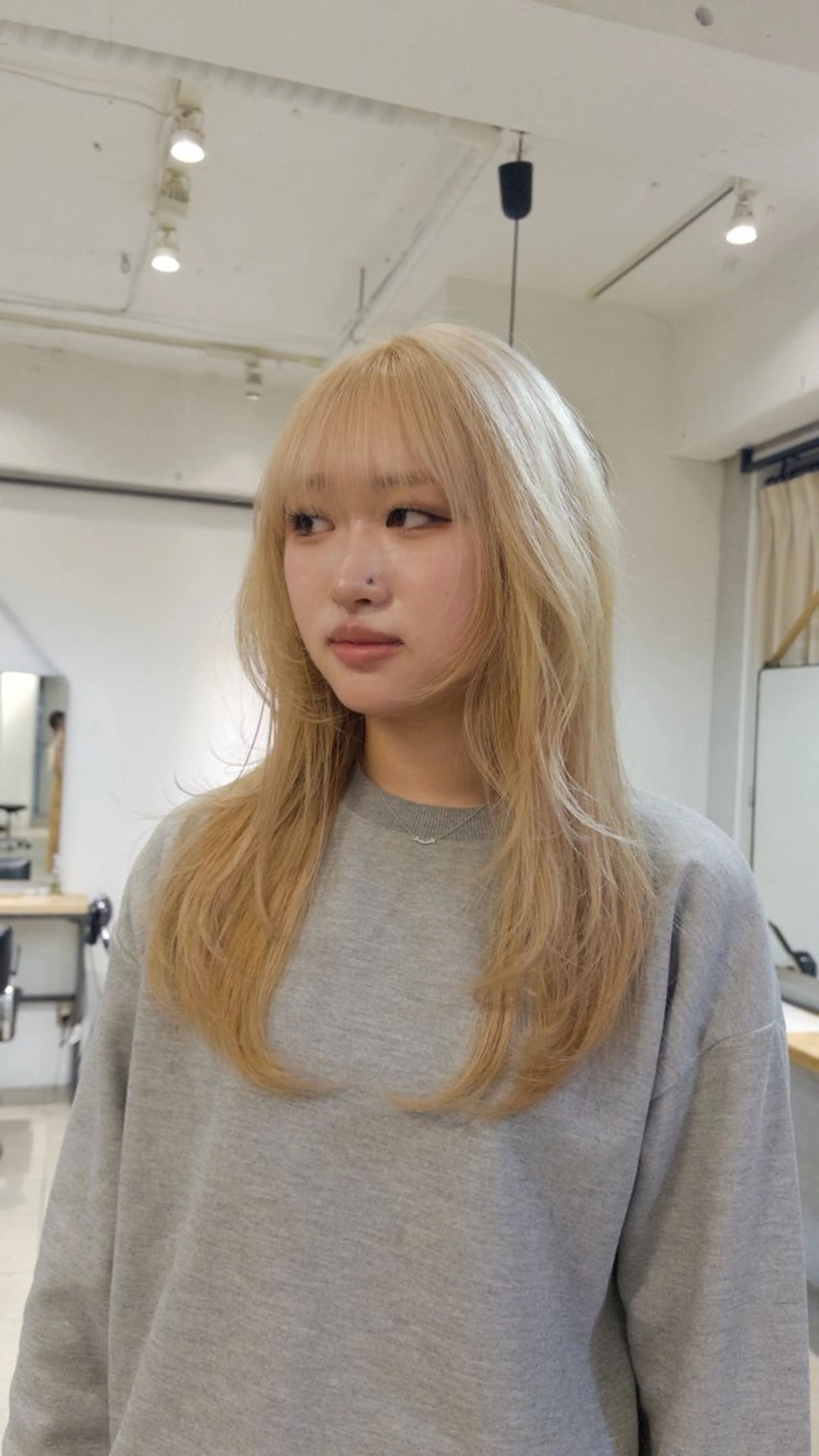 セミロング カラー ヘアカラー じゅわっと暖色カラー 🍊Moemiのヘアスタイル