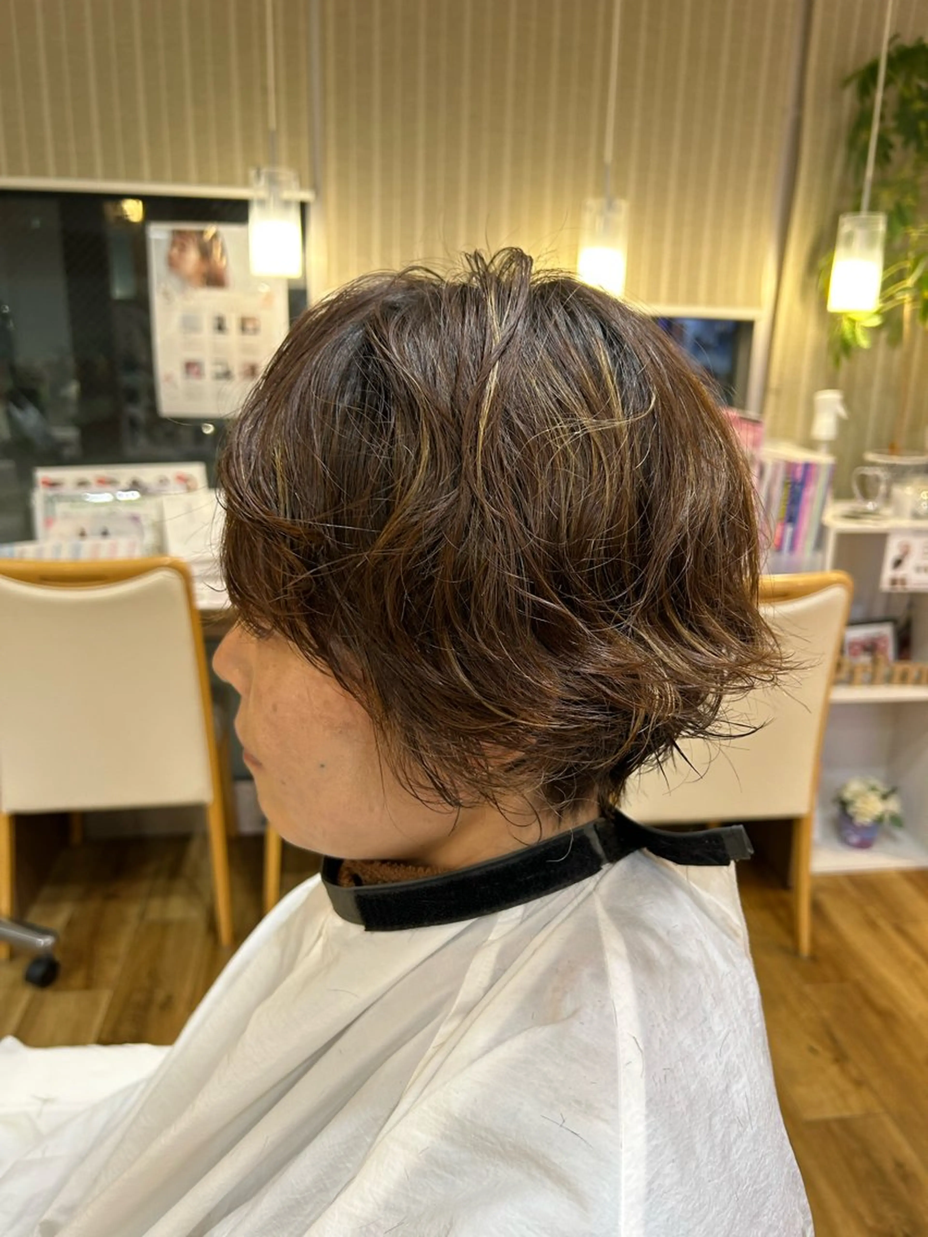 パーマ Keita 白髪ぼかしのヘアスタイル