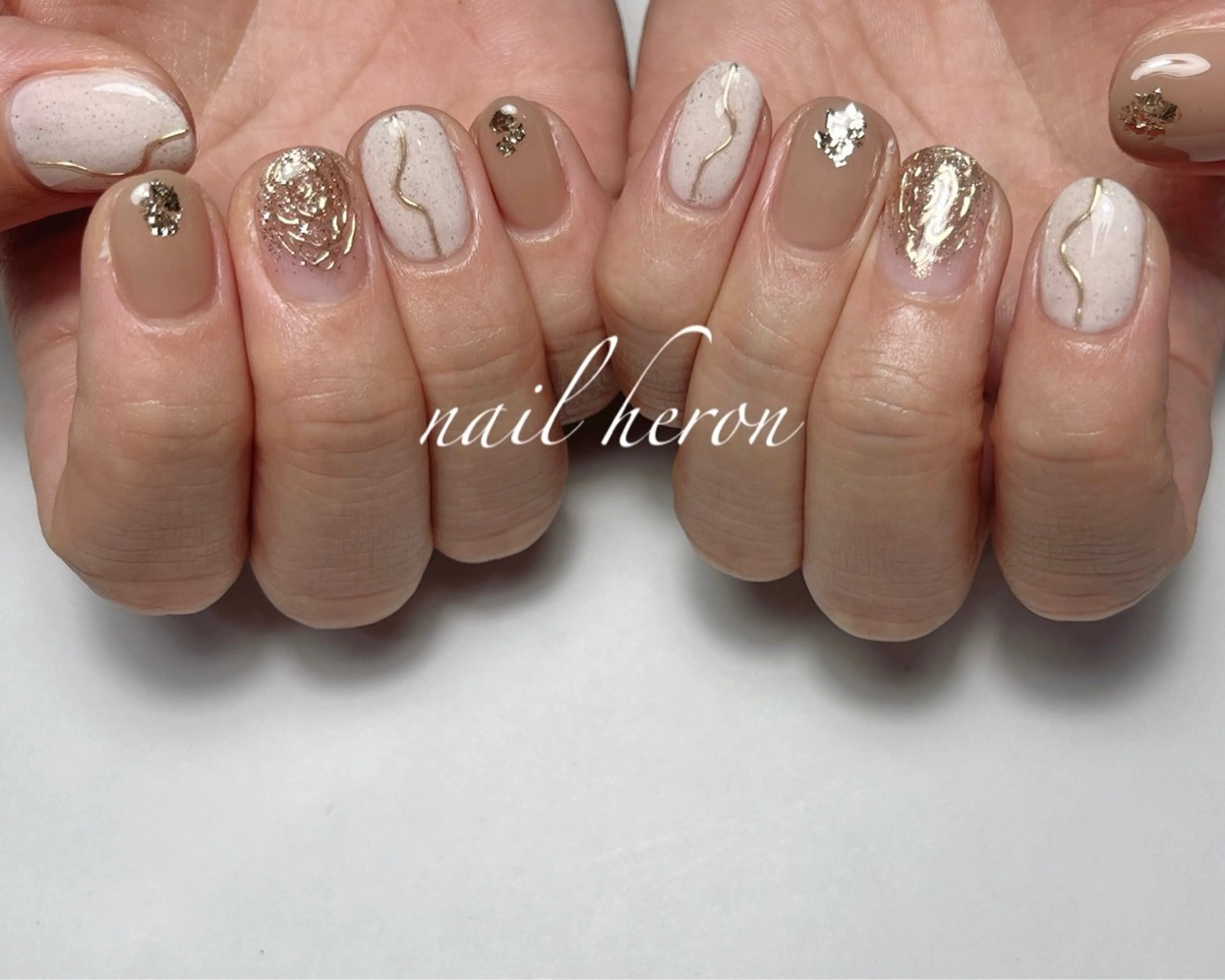 ネイル ニュアンスネイル ハンドネイル saki_ nail heronのネイルデザイン