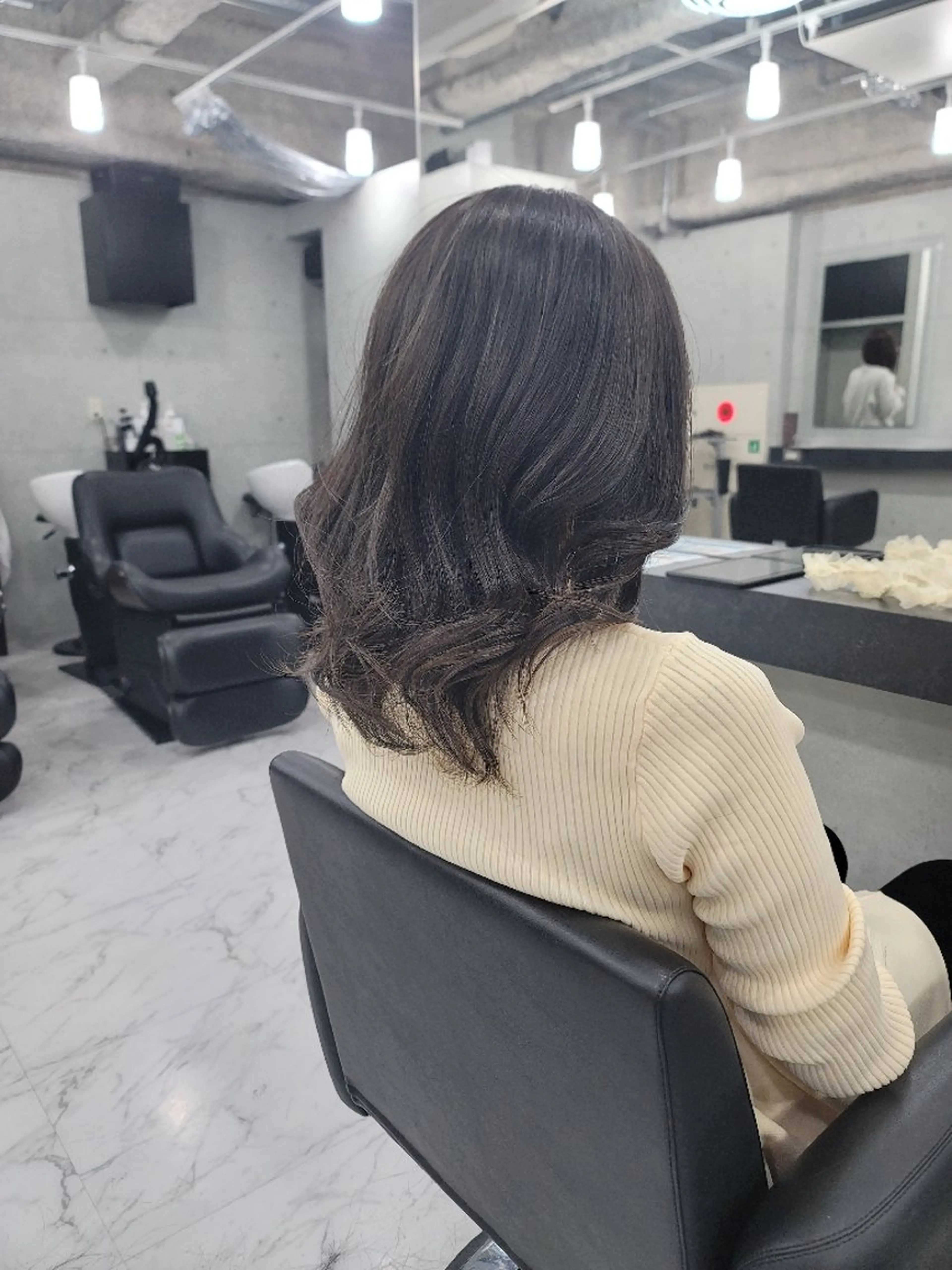 セミロング カラー ヘアアレンジ ❇️安達 優心❇️ レイヤー/艶髪特化のヘアスタイル