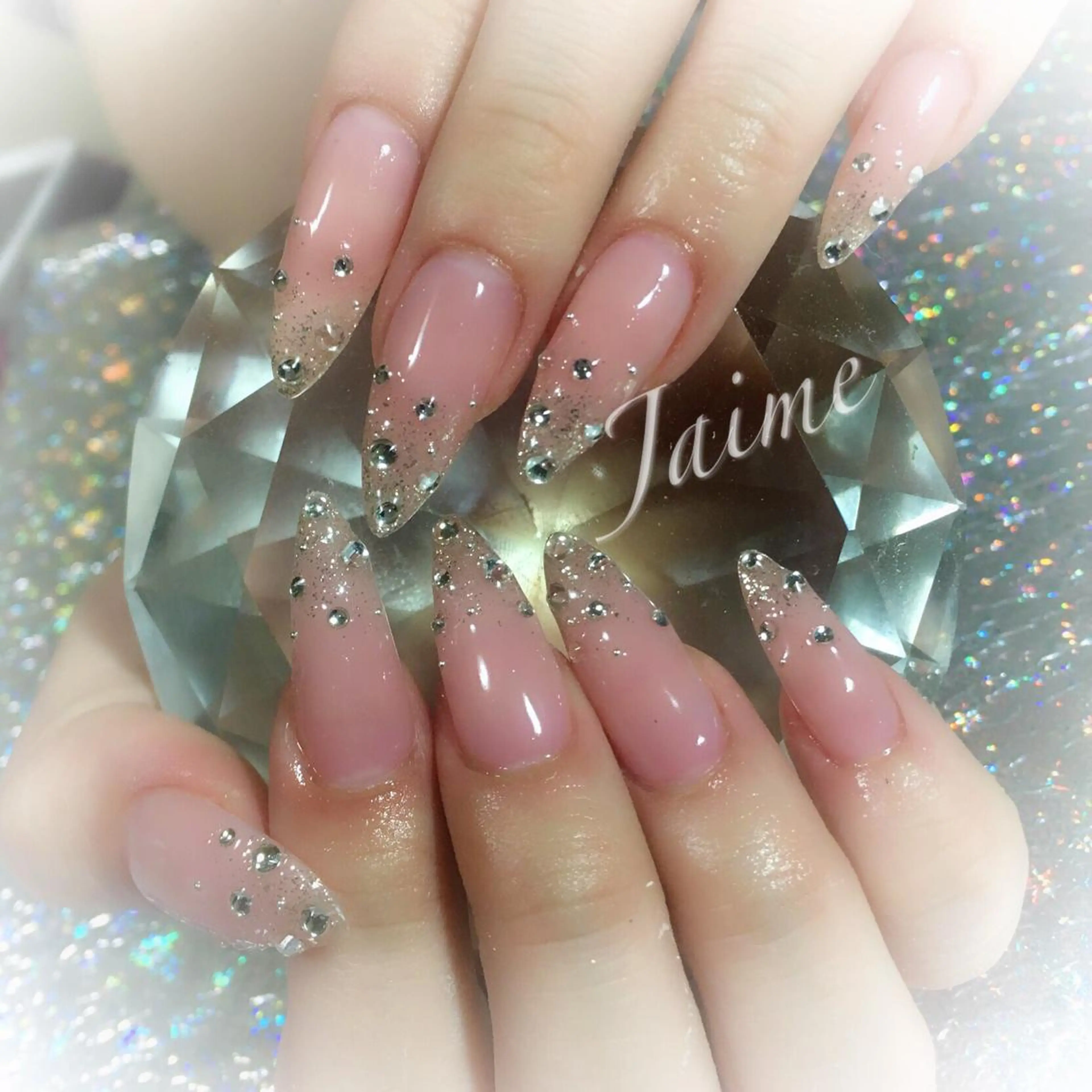 ロング Jaime Yuiのネイルデザイン