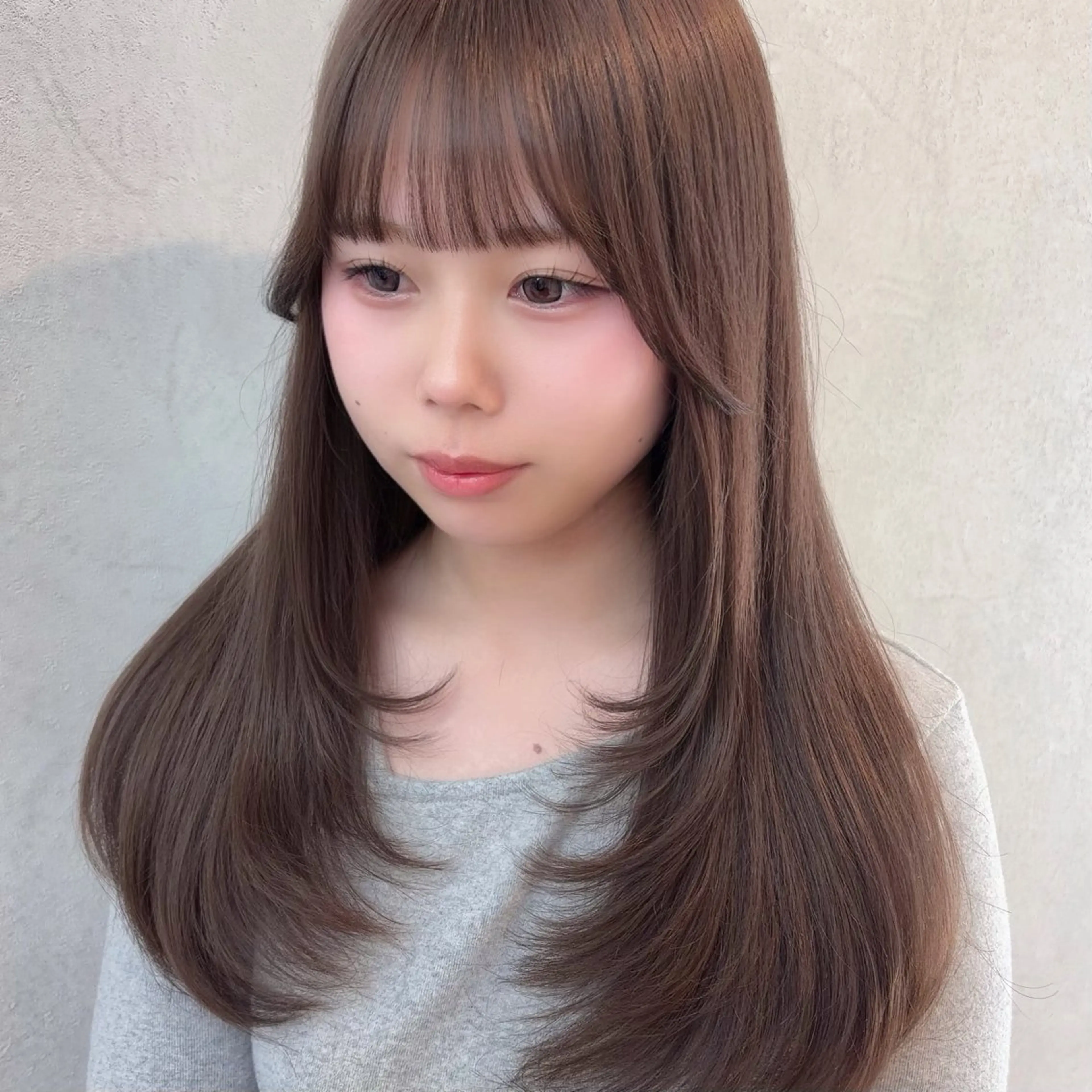 ロング カラー カット ヘアカラー 🫧Ess 🎀chihinaのヘアスタイル