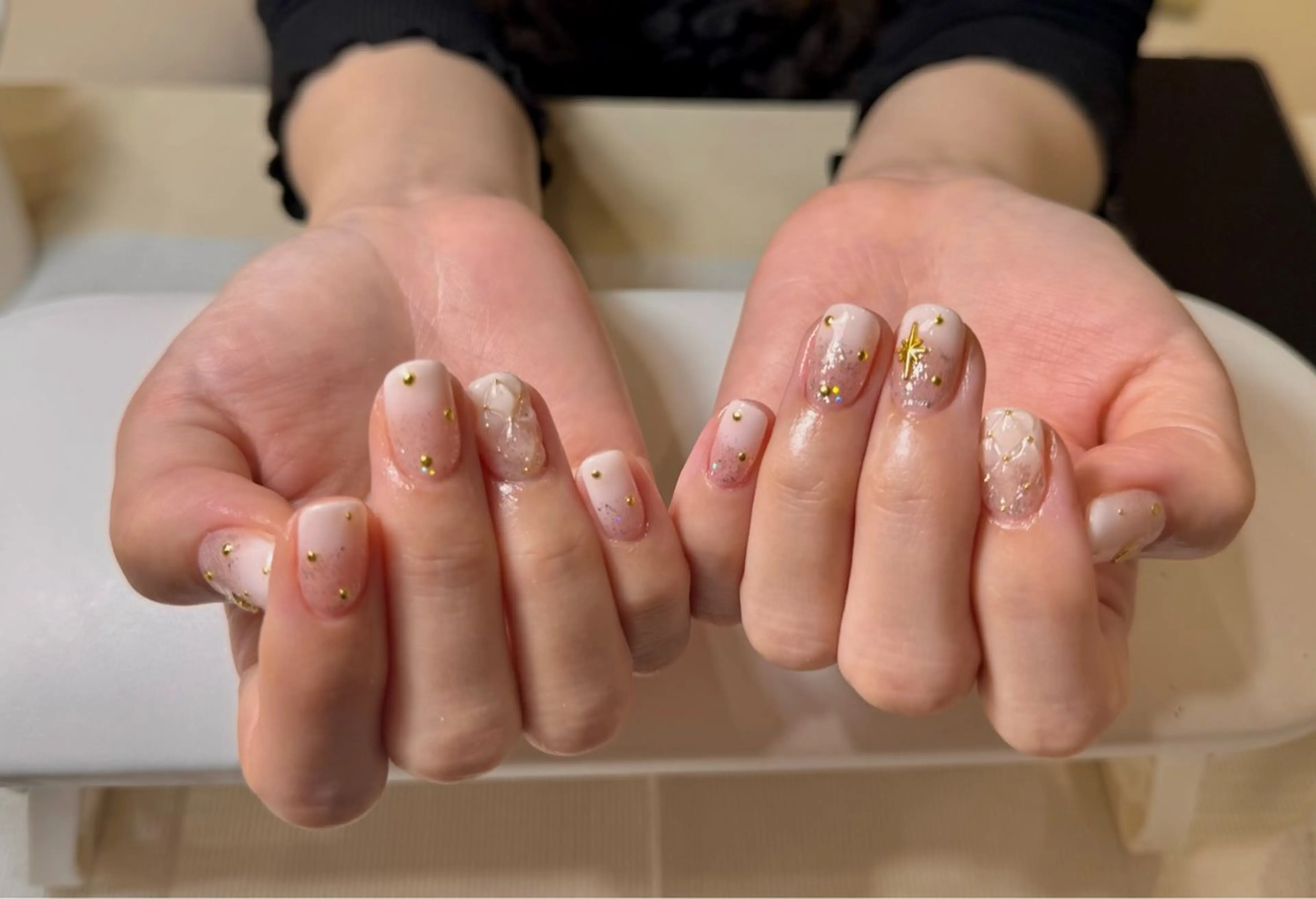 ネイル ハンドネイル ハンドケア チャ ミーのネイルデザイン