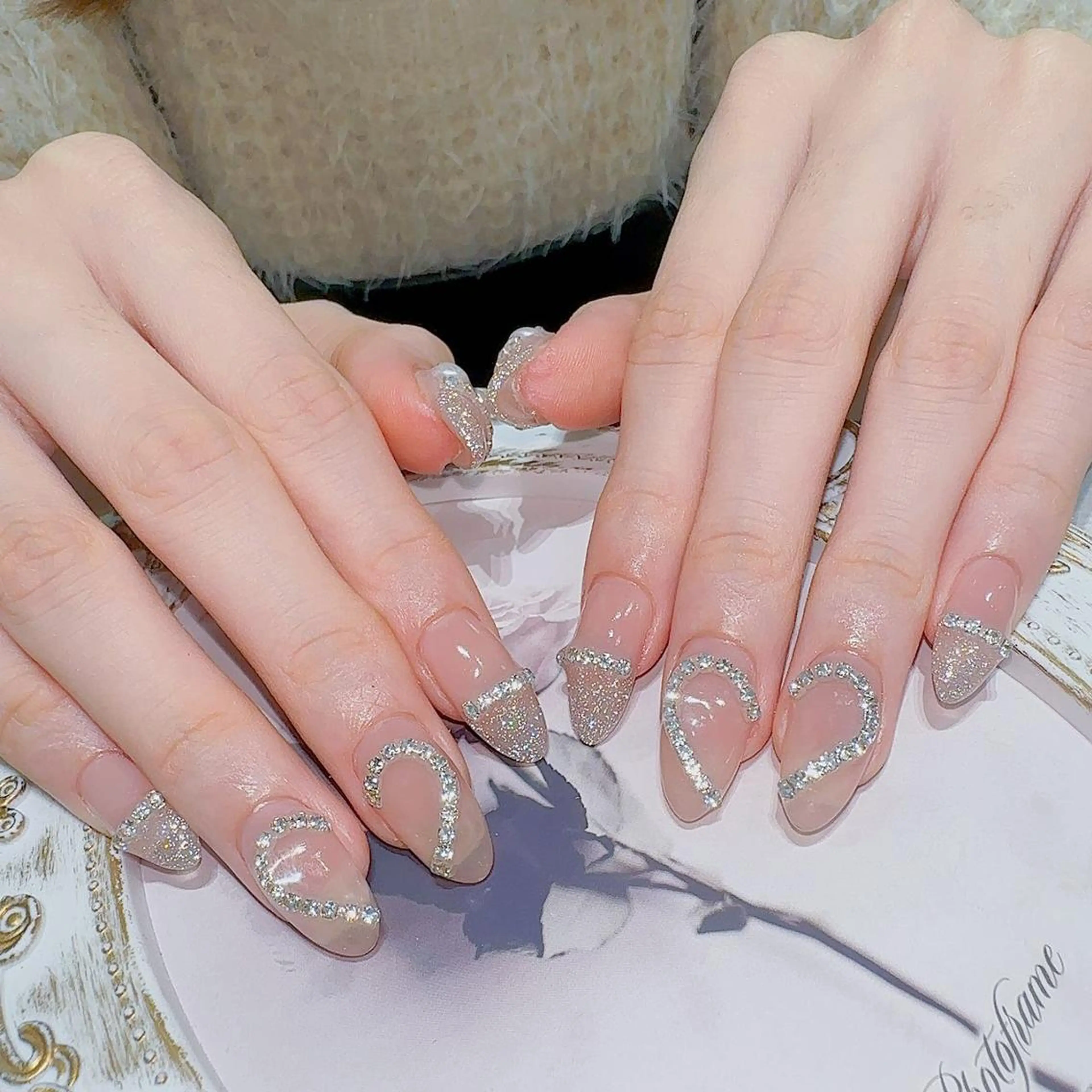 ネイル Queens 榊 まおのネイルデザイン