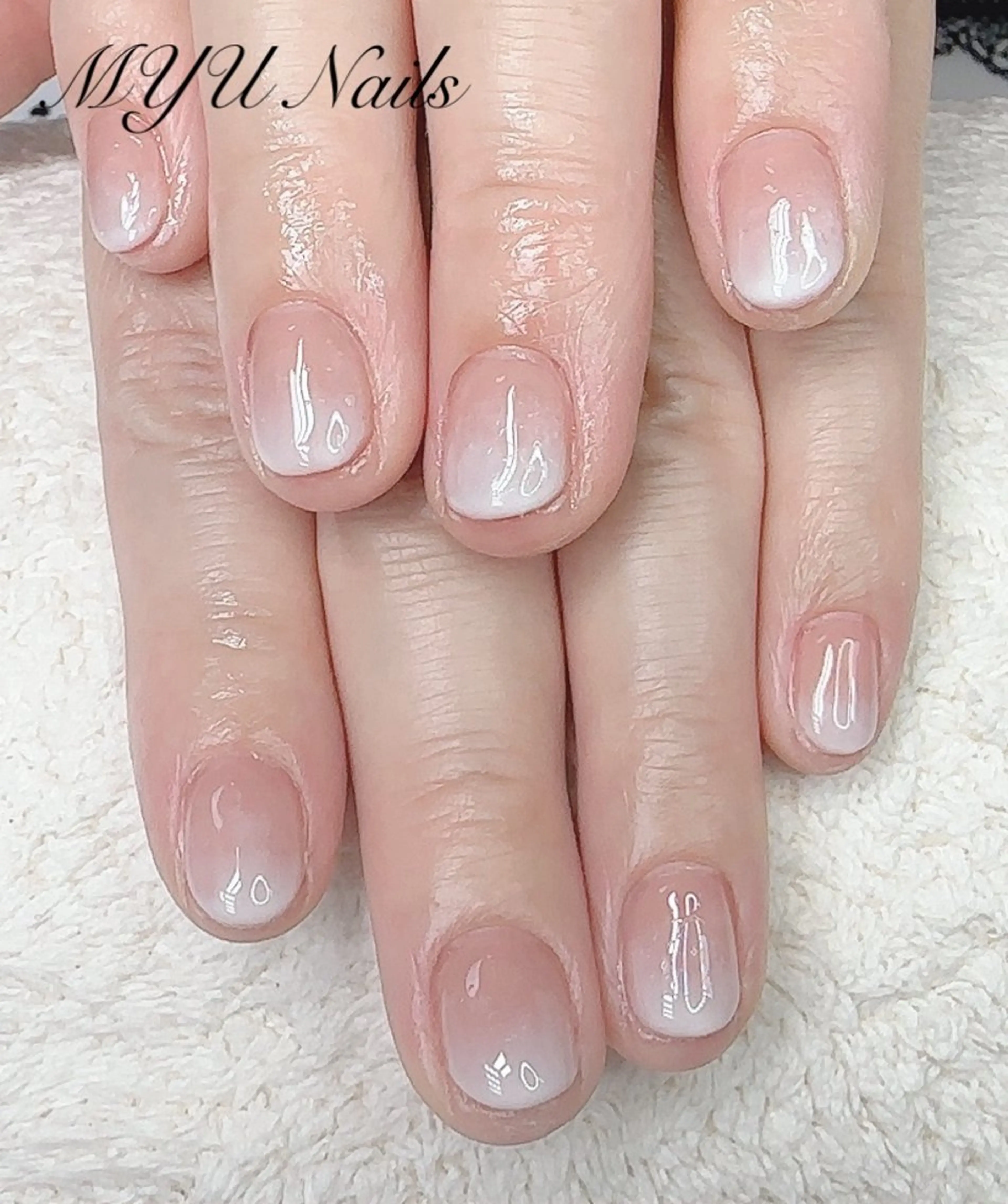 ネイル ニュアンスネイル🌈 MYU Nailsのネイルデザイン