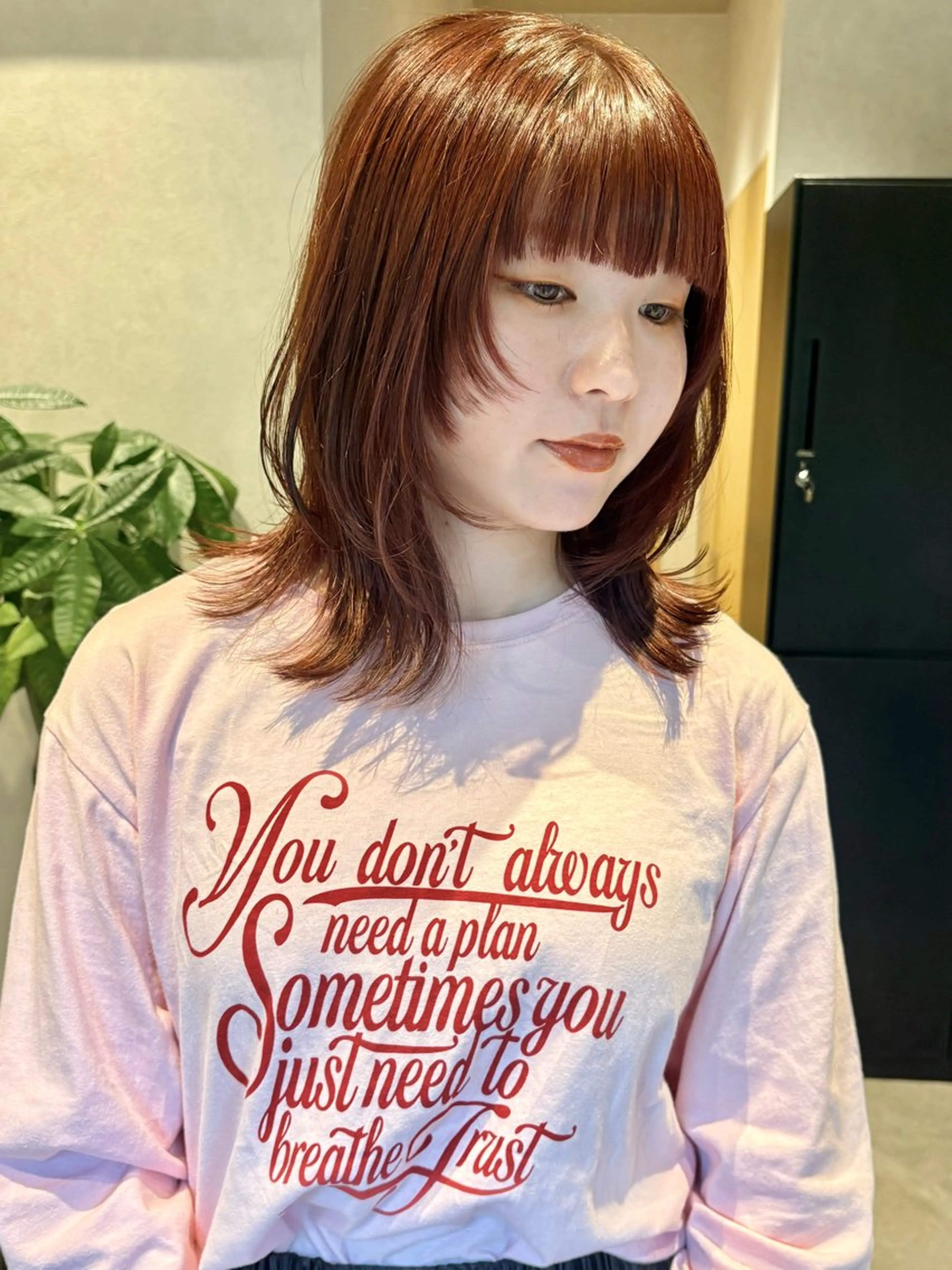 ミディアム 切りっぱなしボブ ピンクブラウン ボブ 顔まわりレイヤー レイヤーカット カット ヘアカラー トリートメント 【ボブ/個室サロン】 癒し空間mimuraのヘアスタイル