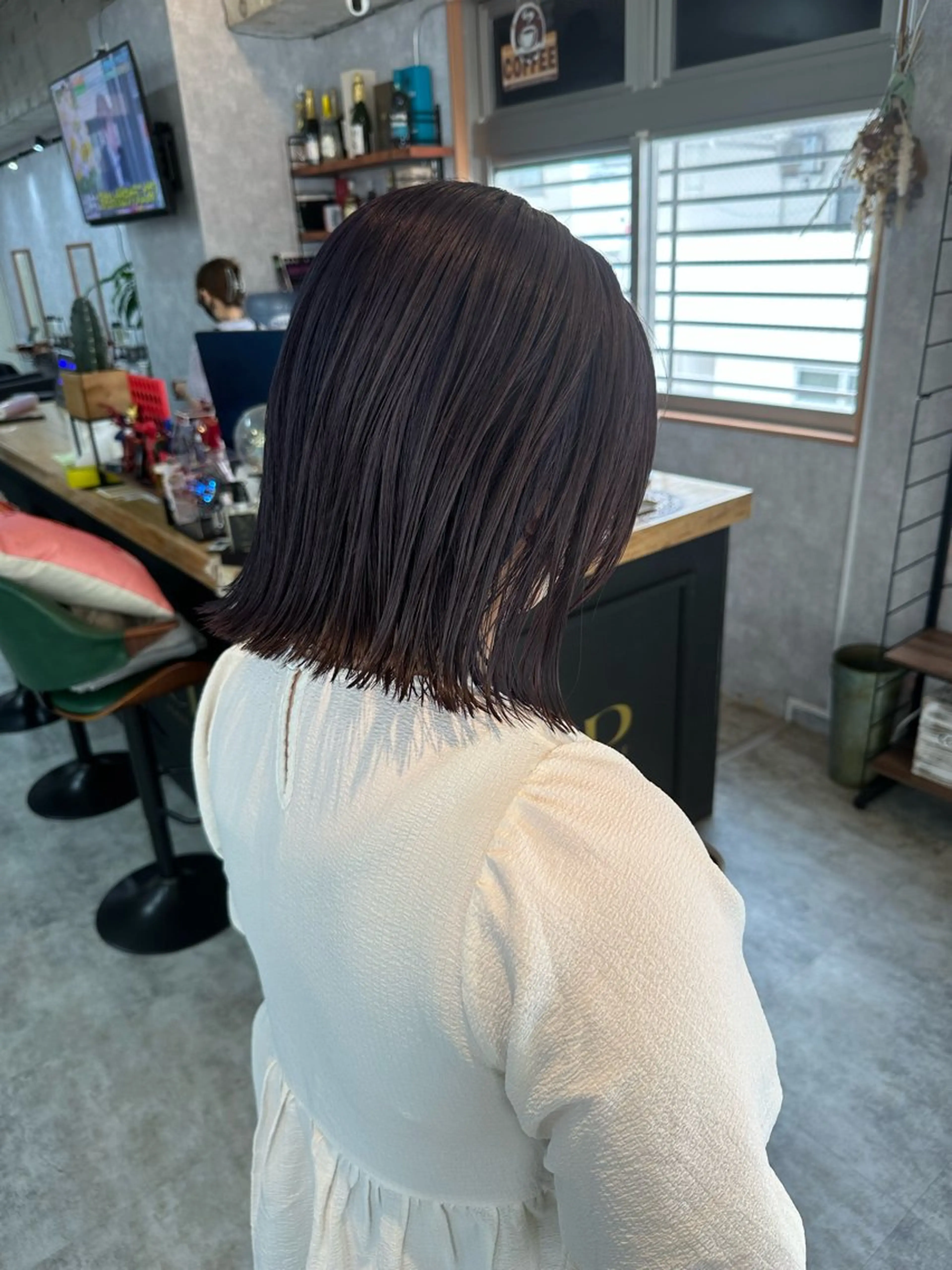 ショート 切りっぱなしボブ ショートボブ ハンサムショート 丸みショート ボブ モテ髪/ボブ/ショー ト/アダチフウトのヘアスタイル