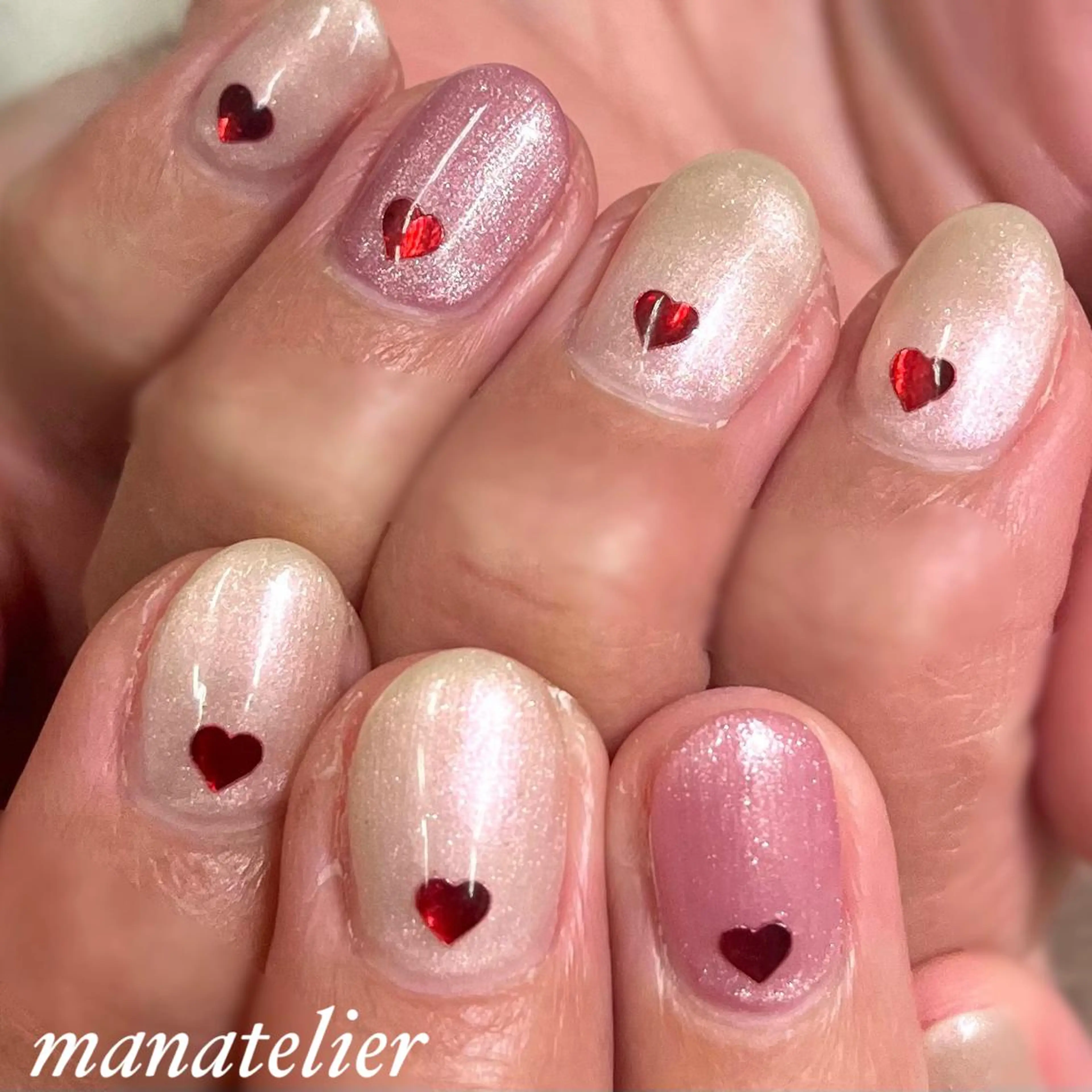 ネイル ハート ホログラムネイル ハンドネイル manatelier マナトリエのネイルデザイン