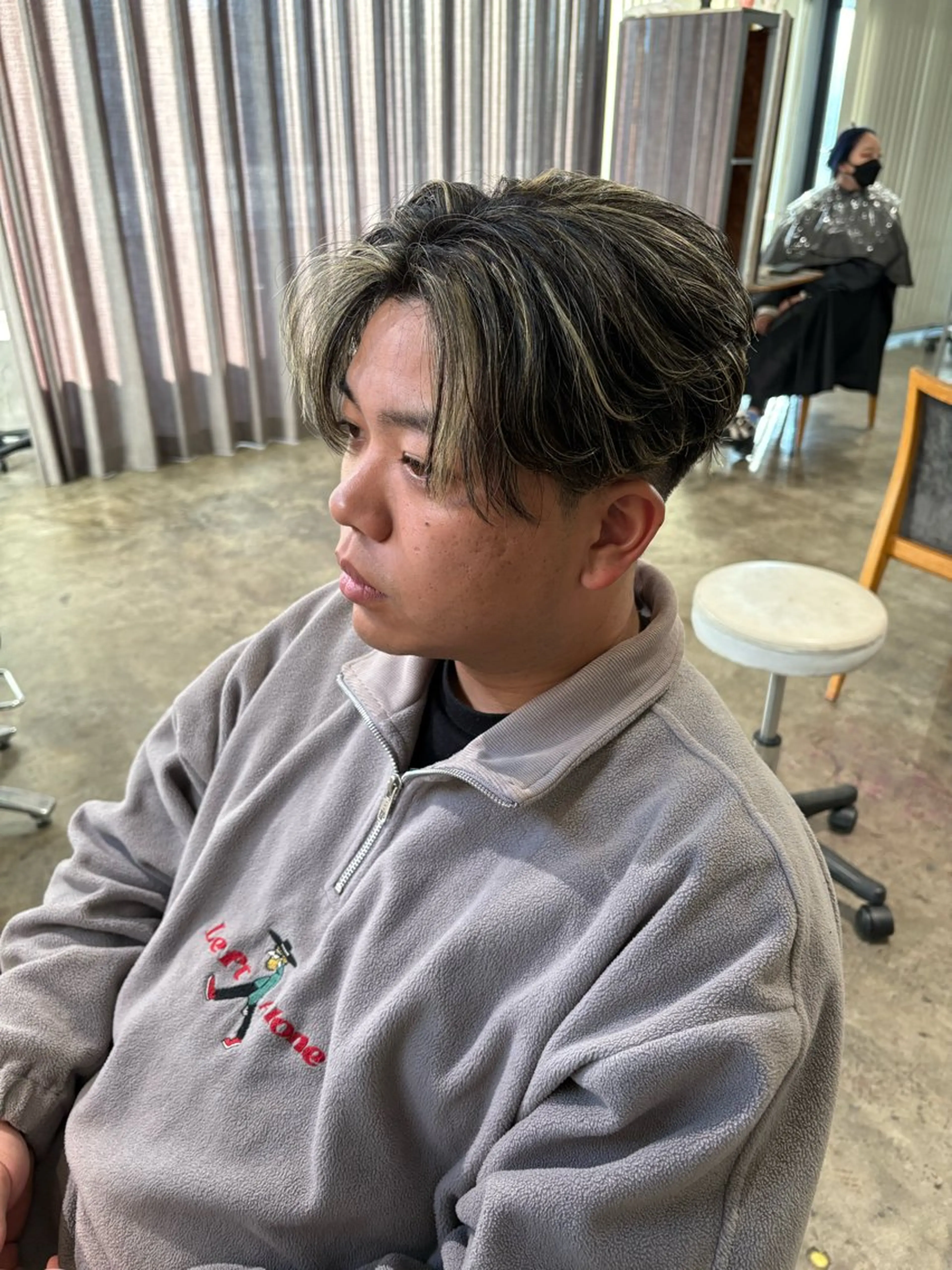 ショート メンズ センターパート ダウンパーマ フェザーパーマ カルマパーマ メンズ韓国風 become men's hair 名駅店所属・名駅/フェザーパーマ 韓国ヘア/森岡のヘアスタイル