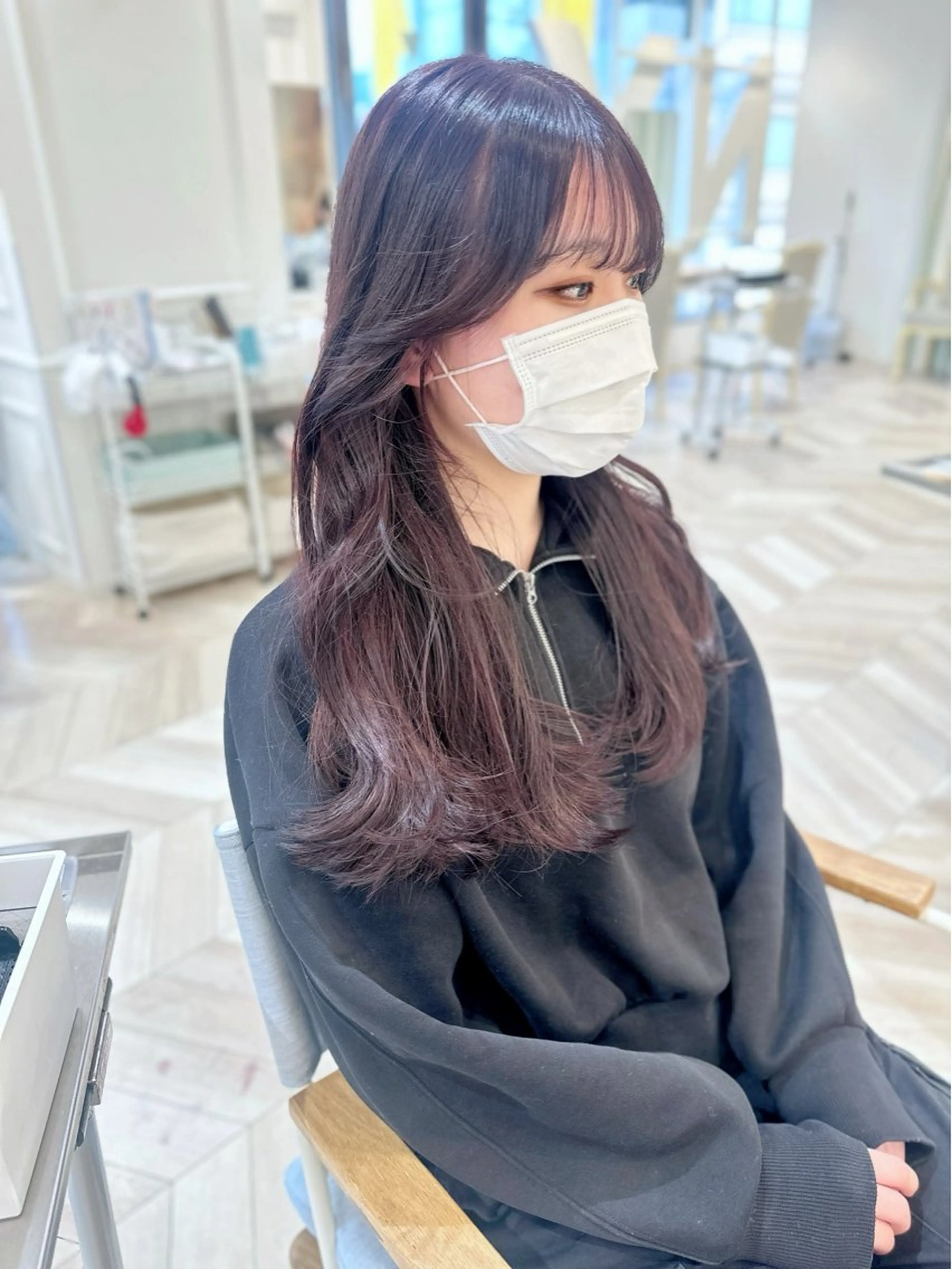 ロング カラー ピンクカラー ピンクパープル パープルカラー カット ヘアカラー 小顔レイヤー/ ベージュ🤍Rieのヘアスタイル