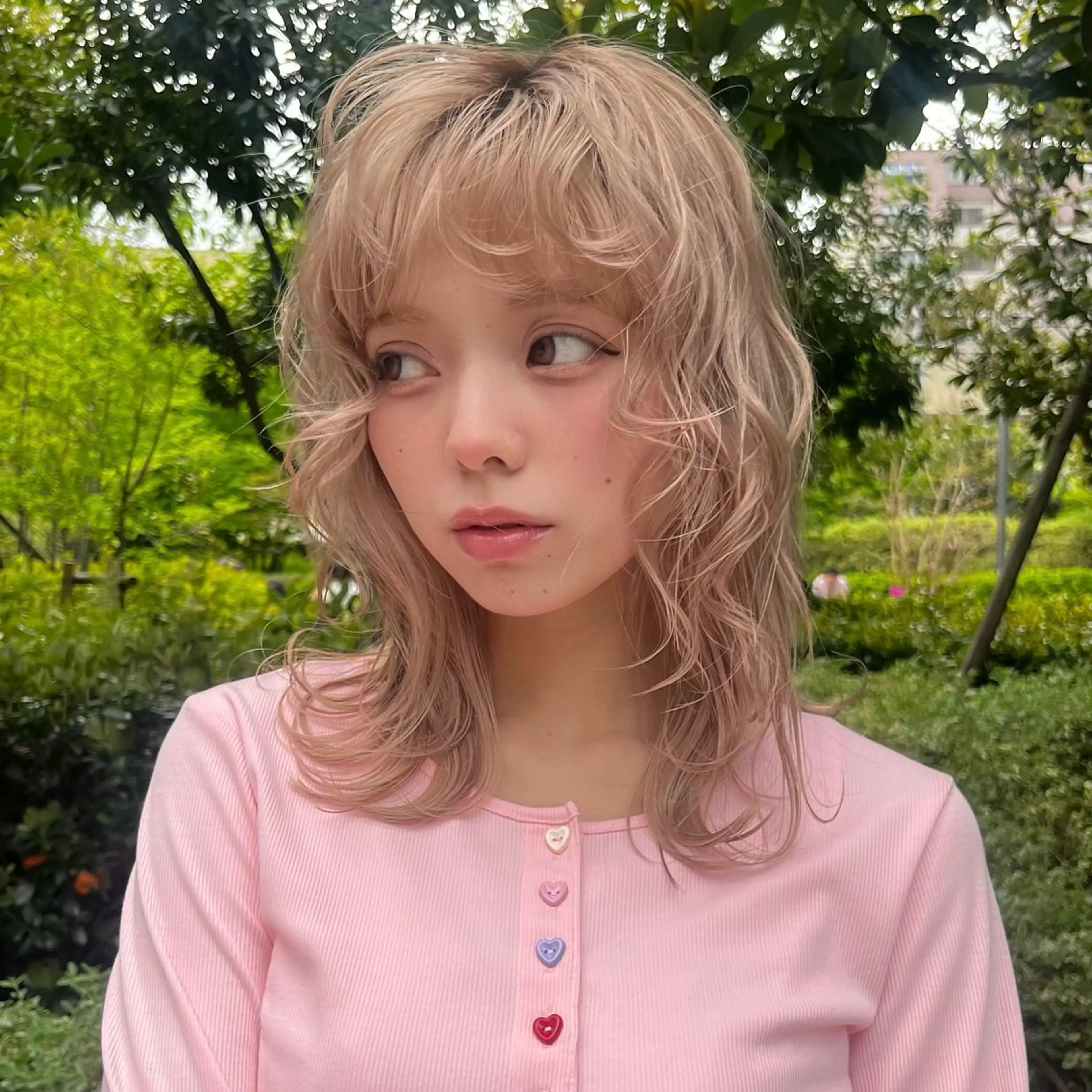 ミディアム カラー 柔らかい艶暖色 レイヤー🫧姫汝のヘアスタイル