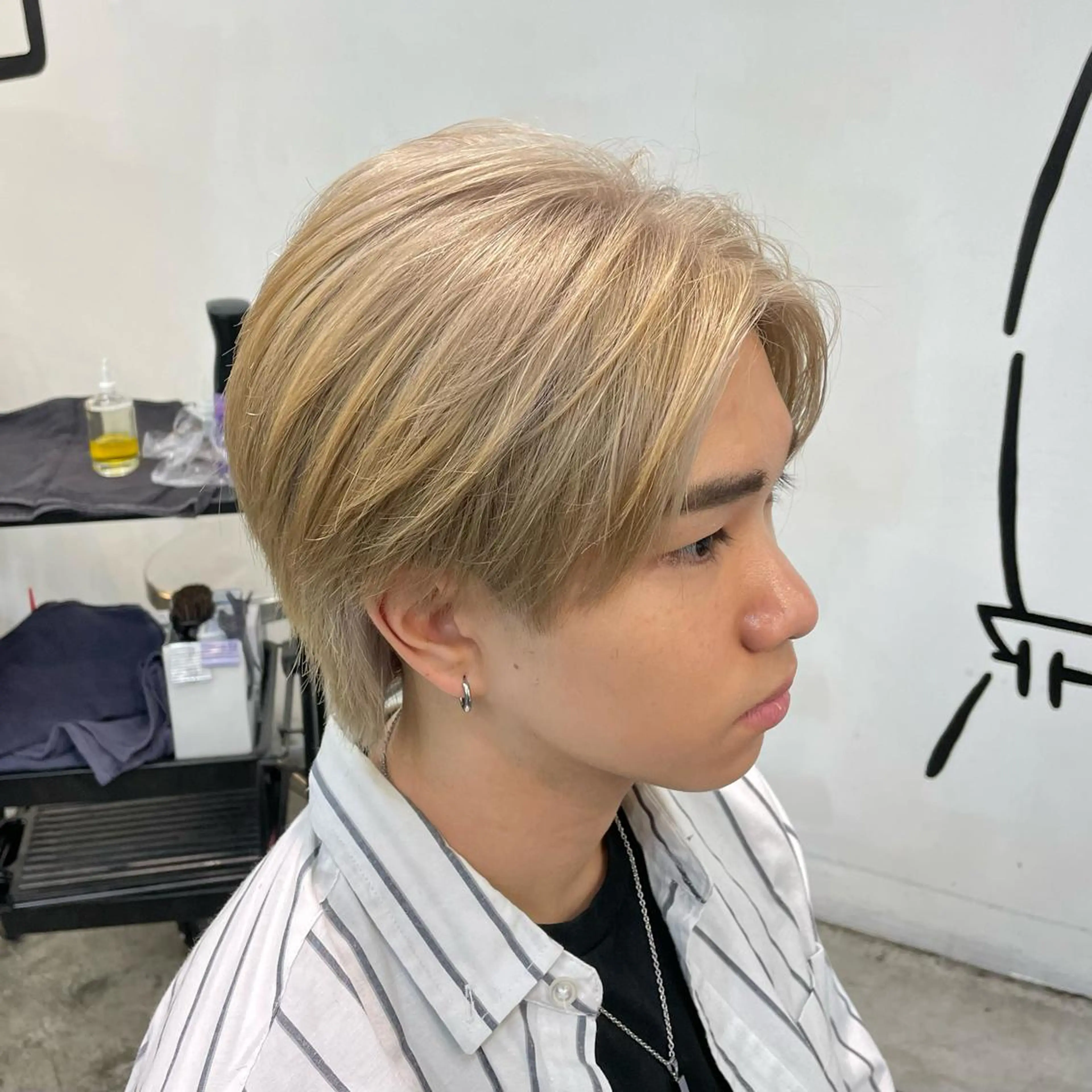 ミディアム カラー メンズ ベージュカラー カット ヘアカラー メンズ特化美容師/ 藤戸 椋のヘアスタイル