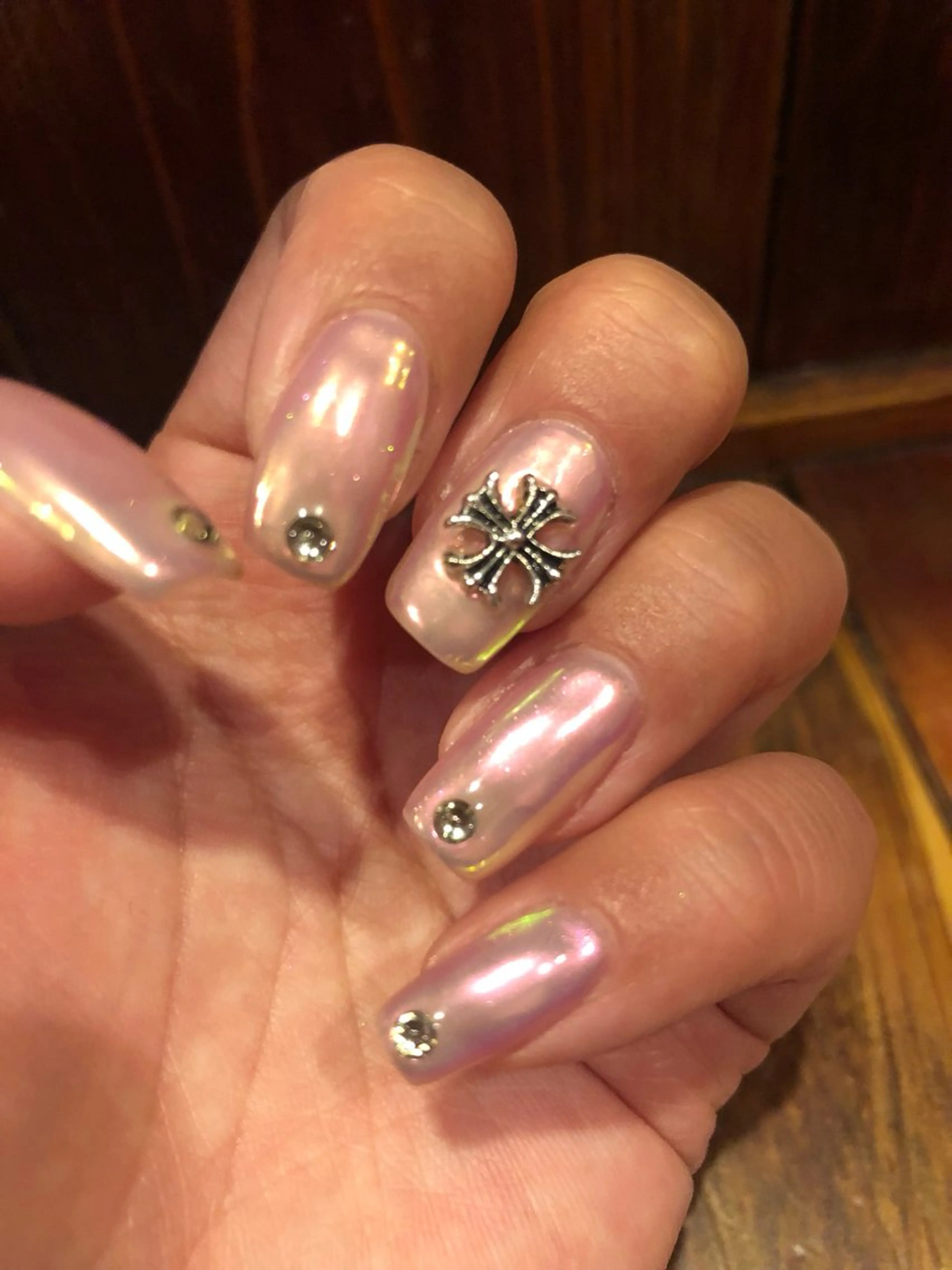 ネイル ミラーネイル ストーンネイル AIushe平井店 ななみのネイルデザイン