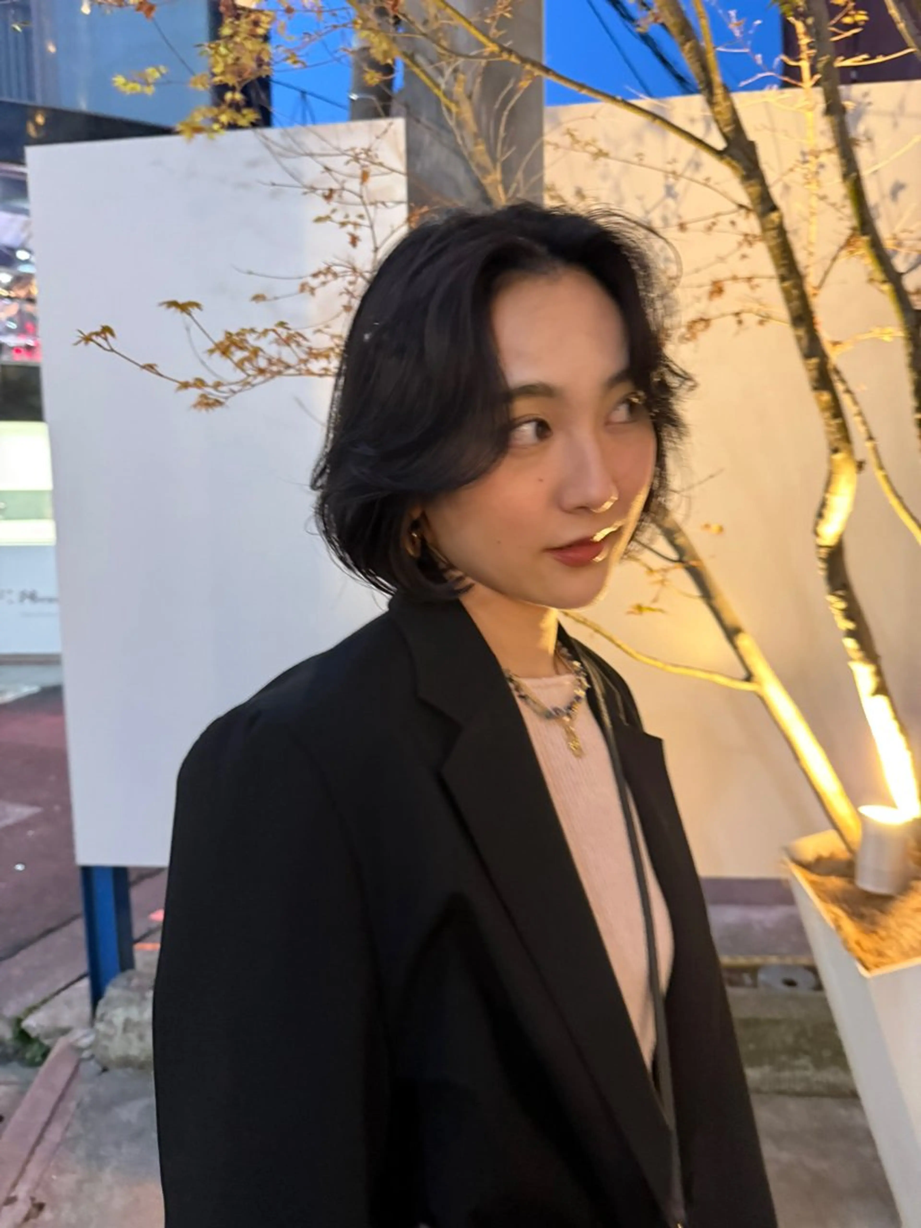 ショート カラー ミルクティー× グレージュMOMOのヘアスタイル